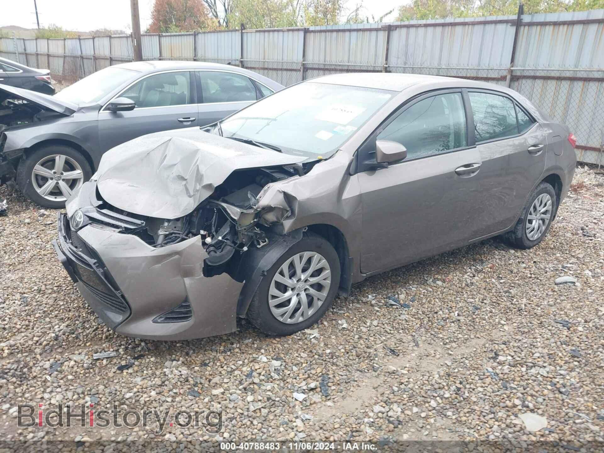 2017 TOYOTA COROLLA - VIN: 2T1BURHEXHC843755 - Фото 2