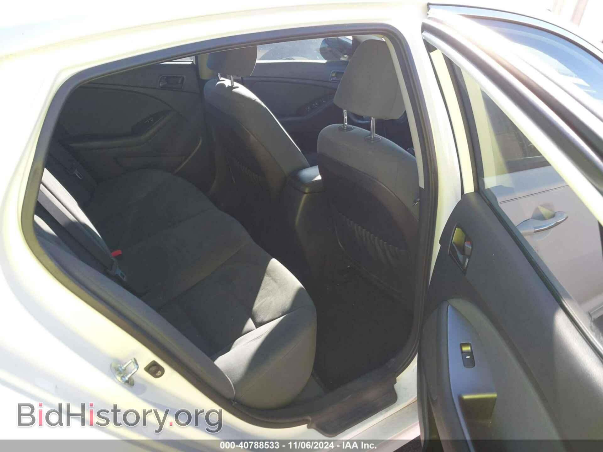 2015 KIA OPTIMA - VIN: KNAGM4A72F5584416 - Photo 8