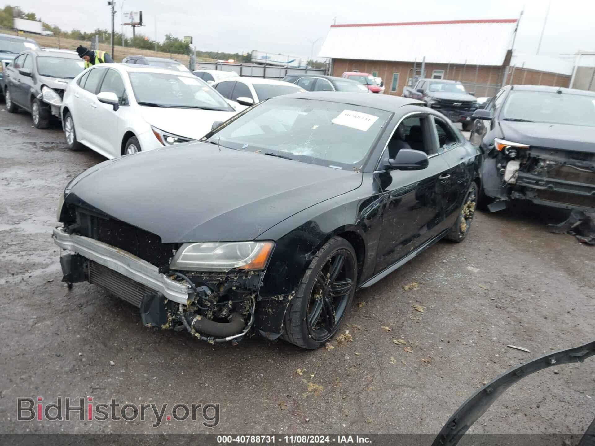 2011 AUDI A5 - VIN: WAUWFAFR4BA030861 - Фото 2