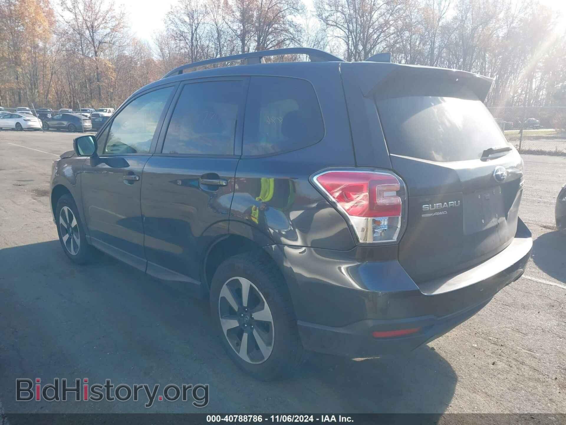 2017 SUBARU FORESTER - VIN: JF2SJAEC2HH518981 - Фото 3