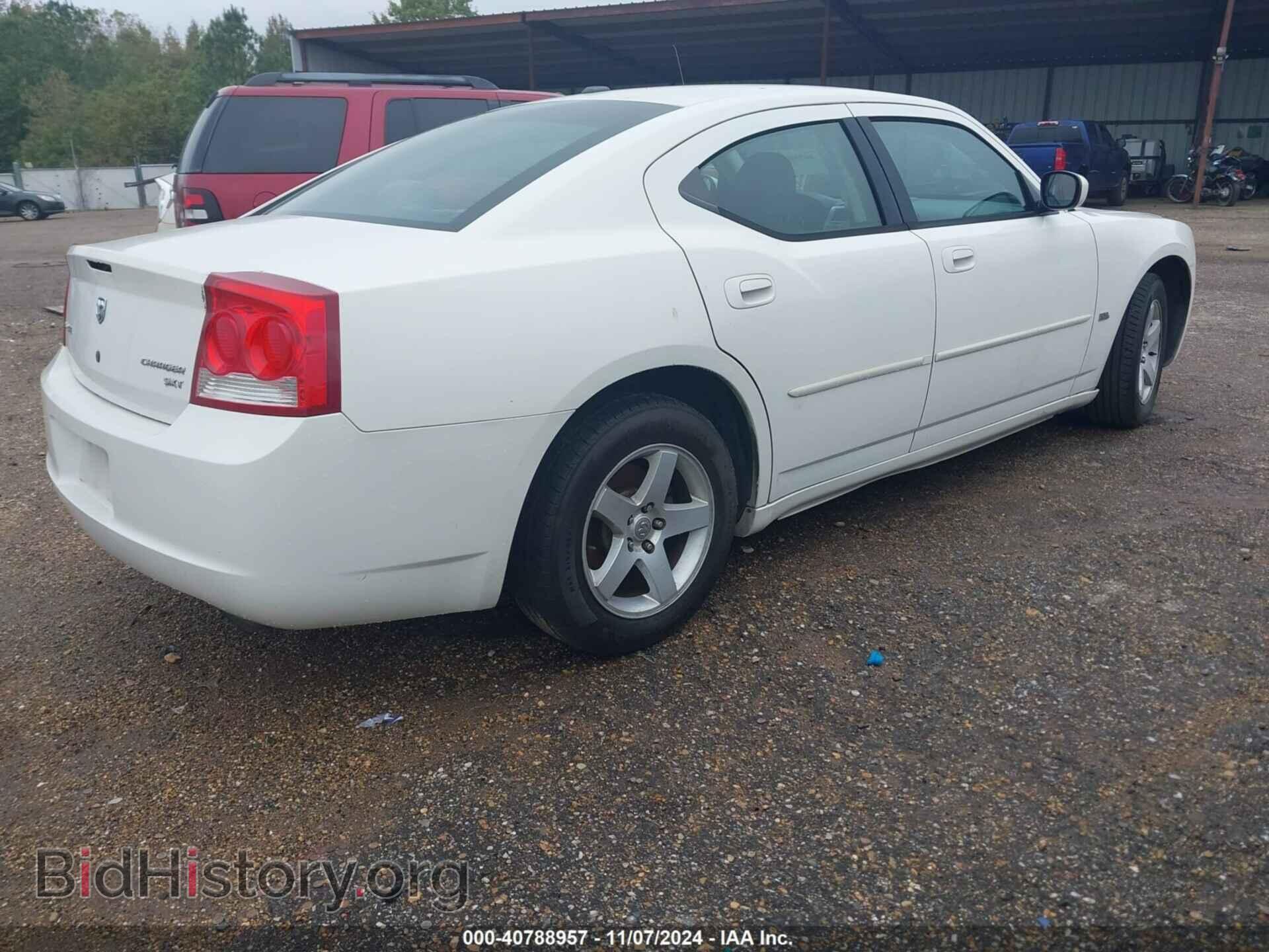 2010 DODGE CHARGER - VIN: 2B3CA3CV0AH191940 - Фото 4