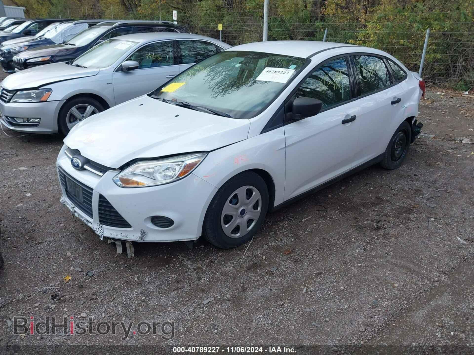 2014 FORD FOCUS - VIN: 1FADP3E23EL417827 - Фото 2
