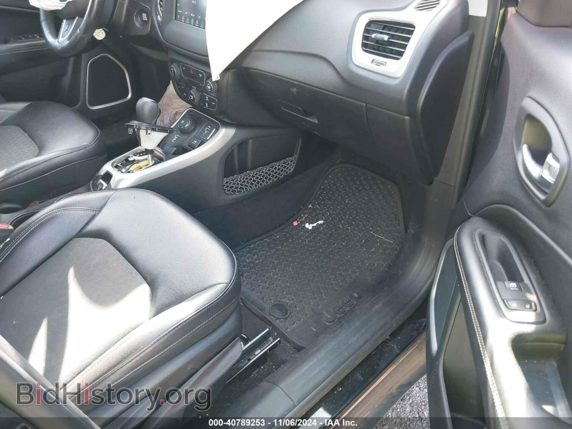 2019 JEEP COMPASS - VIN: 3C4NJDBB9KT772401 - Фото 5
