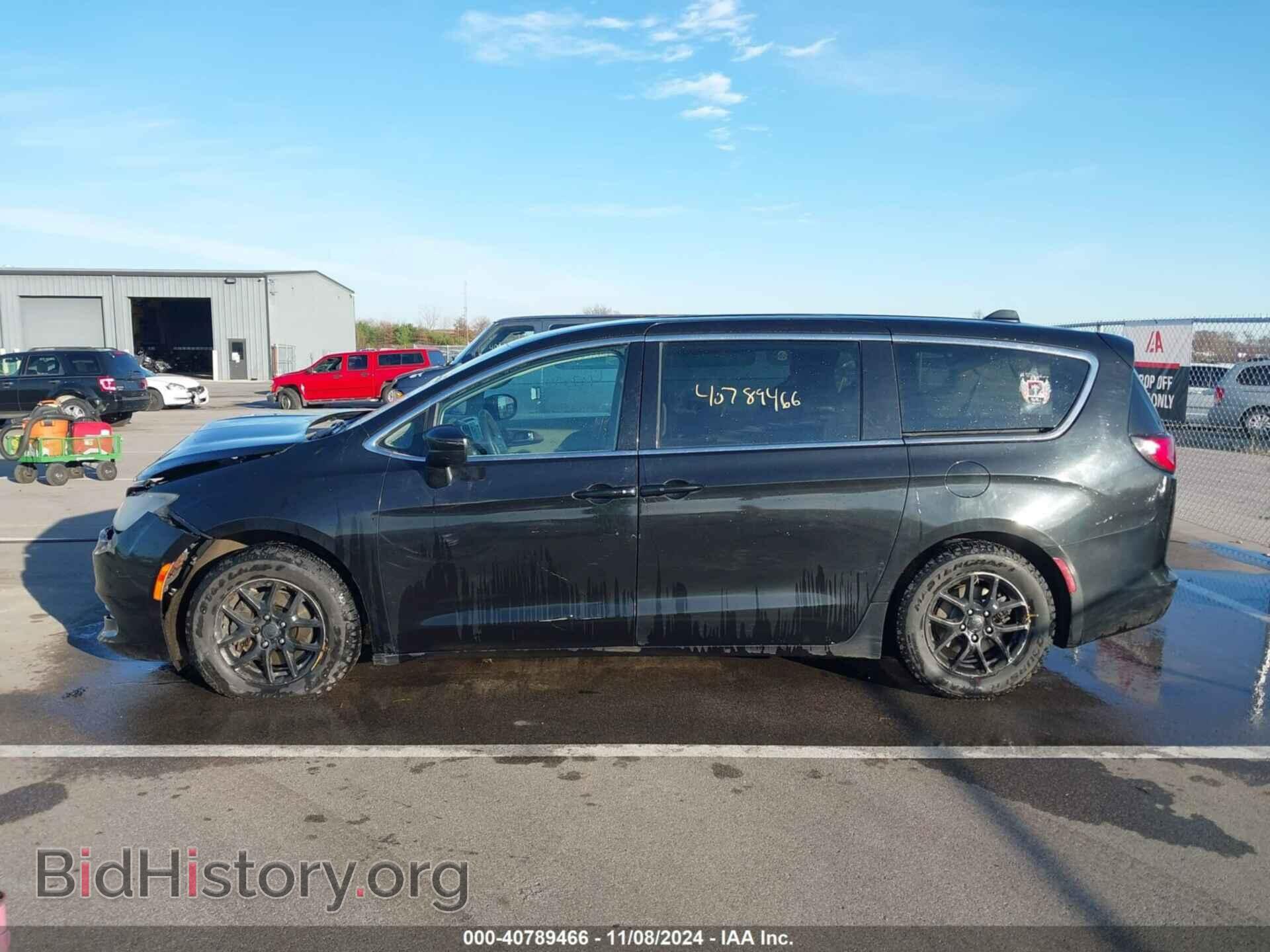 2017 CHRYSLER PACIFICA - VIN: 2C4RC1DG5HR656529 - Фото 14