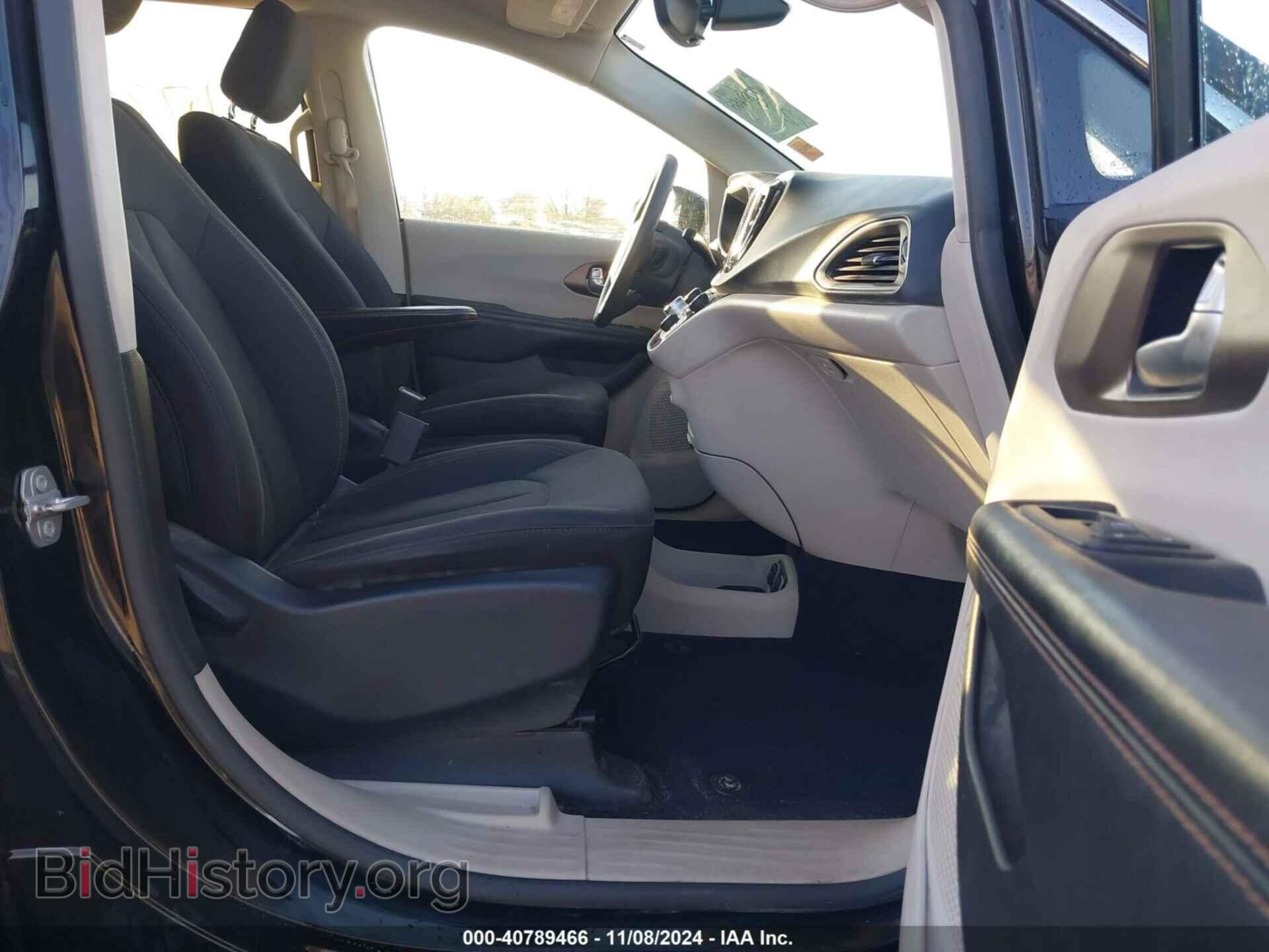 2017 CHRYSLER PACIFICA - VIN: 2C4RC1DG5HR656529 - Фото 5