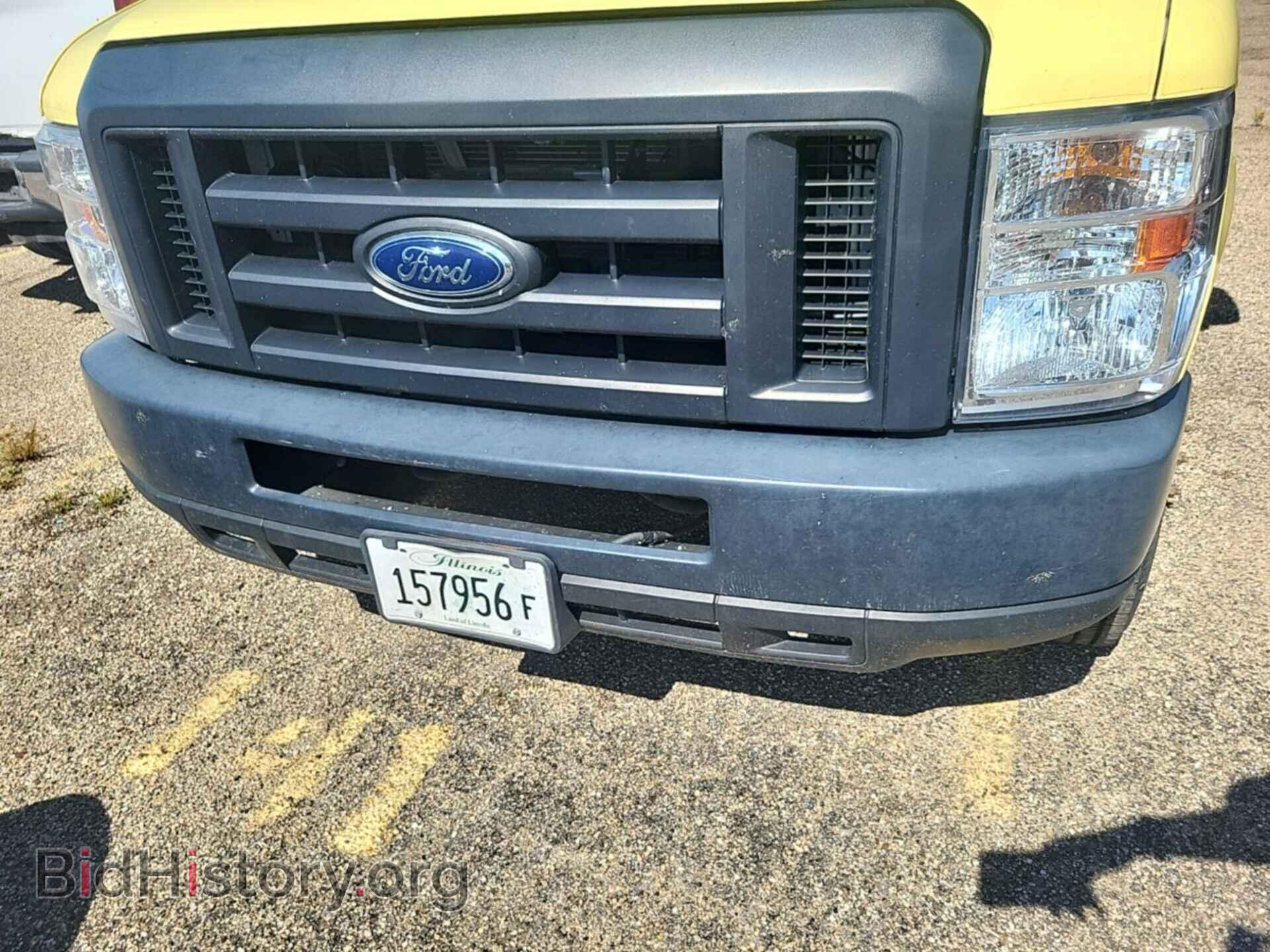 2018 FORD ECONOLINE - VIN: 1FDXE4FS4JDC24930 - Фото 3