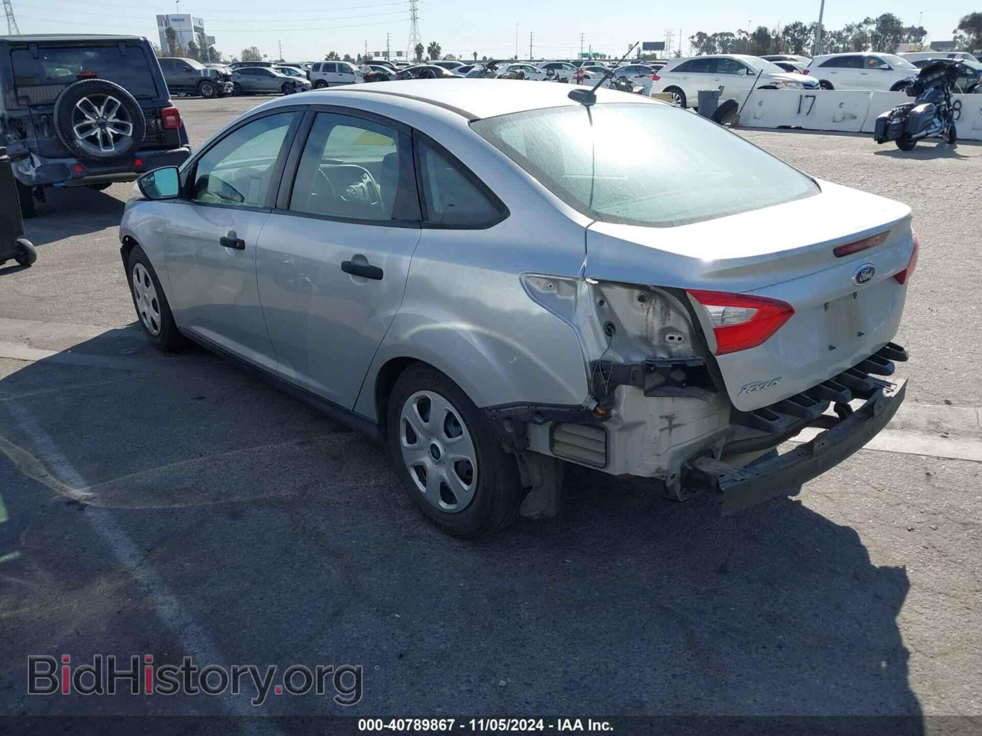 2014 FORD FOCUS - VIN: 1FADP3E21EL407393 - Фото 3
