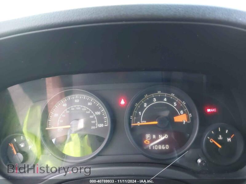 2014 Jeep COMPASS (VIN 1C4NJCBB2ED856662) — фото 7 из 16
