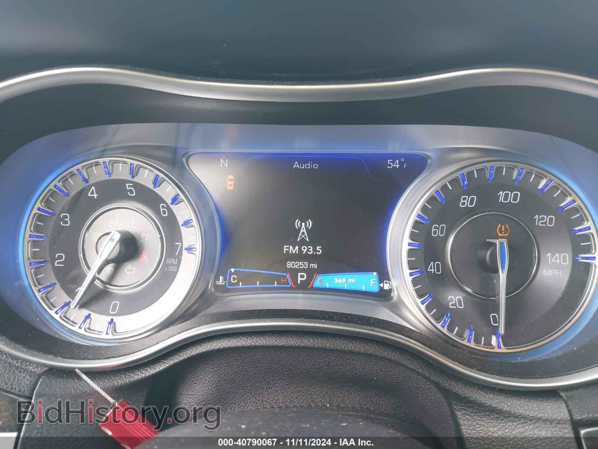 2019 CHRYSLER 300 - VIN: 2C3CCAKG5KH537115 - Фото 7