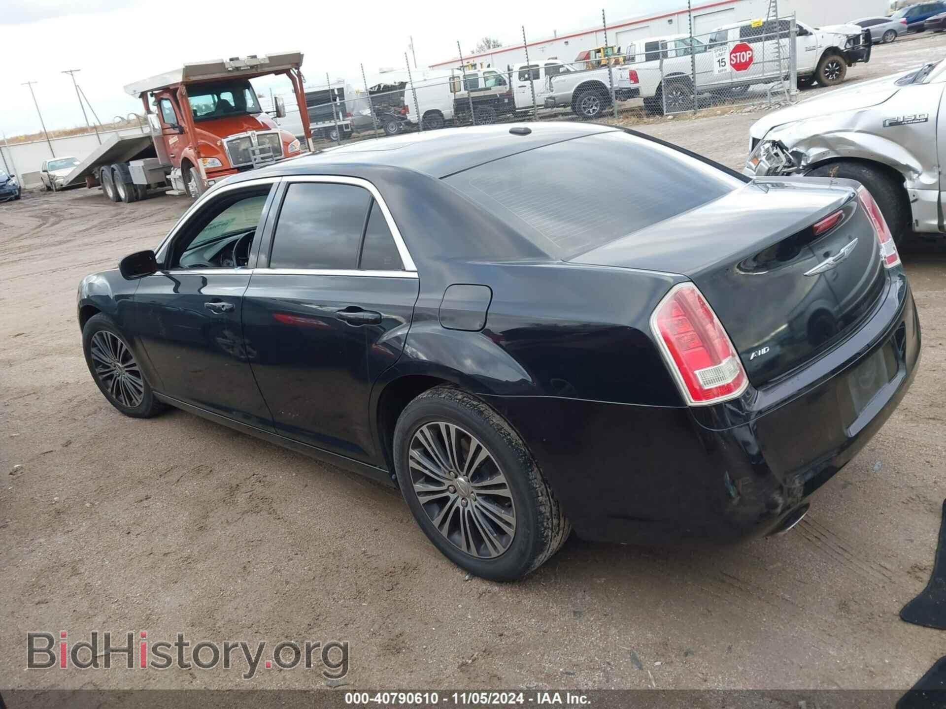 2014 CHRYSLER 300 - VIN: 2C3CCAGG7EH203133 - Фото 14