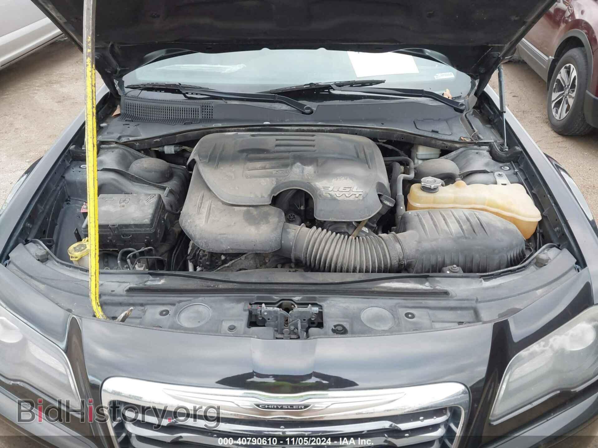 2014 CHRYSLER 300 - VIN: 2C3CCAGG7EH203133 - Фото 10