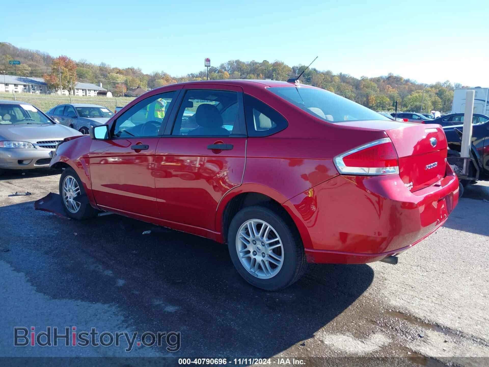 2011 FORD FOCUS - VIN: 1FAHP3FN3BW202565 - Фото 3