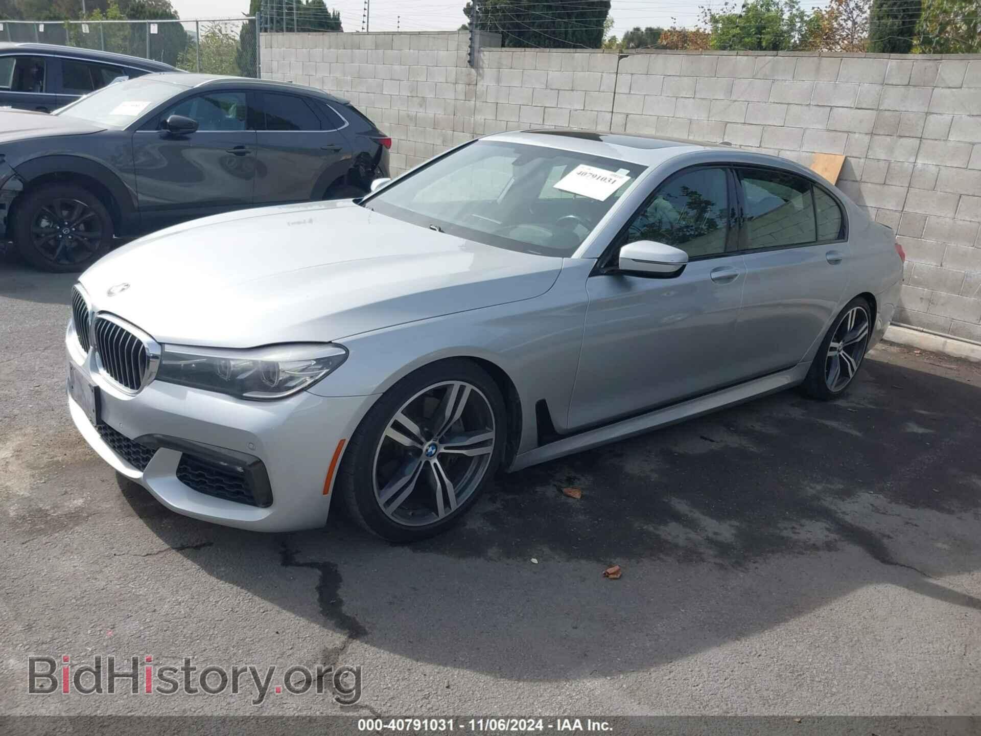 2016 BMW 740I - VIN: WBA7E2C55GG546777 - Фото 2