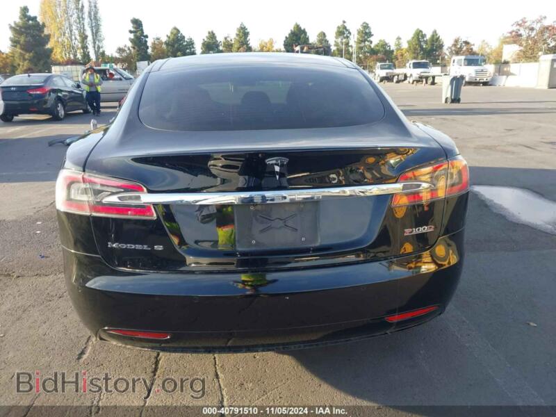 2016 Tesla MODEL S (VIN 5YJSA1E49GF177844) — фото 16 из 18