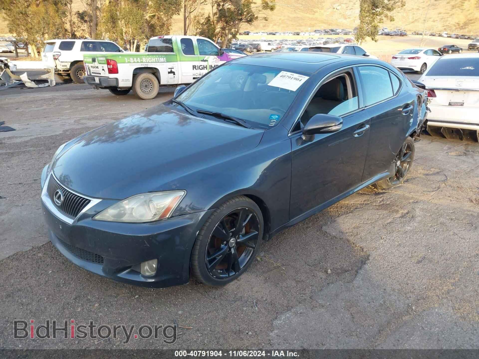 2010 LEXUS IS 250 - VIN: JTHBF5C25A5115990 - Фото 2