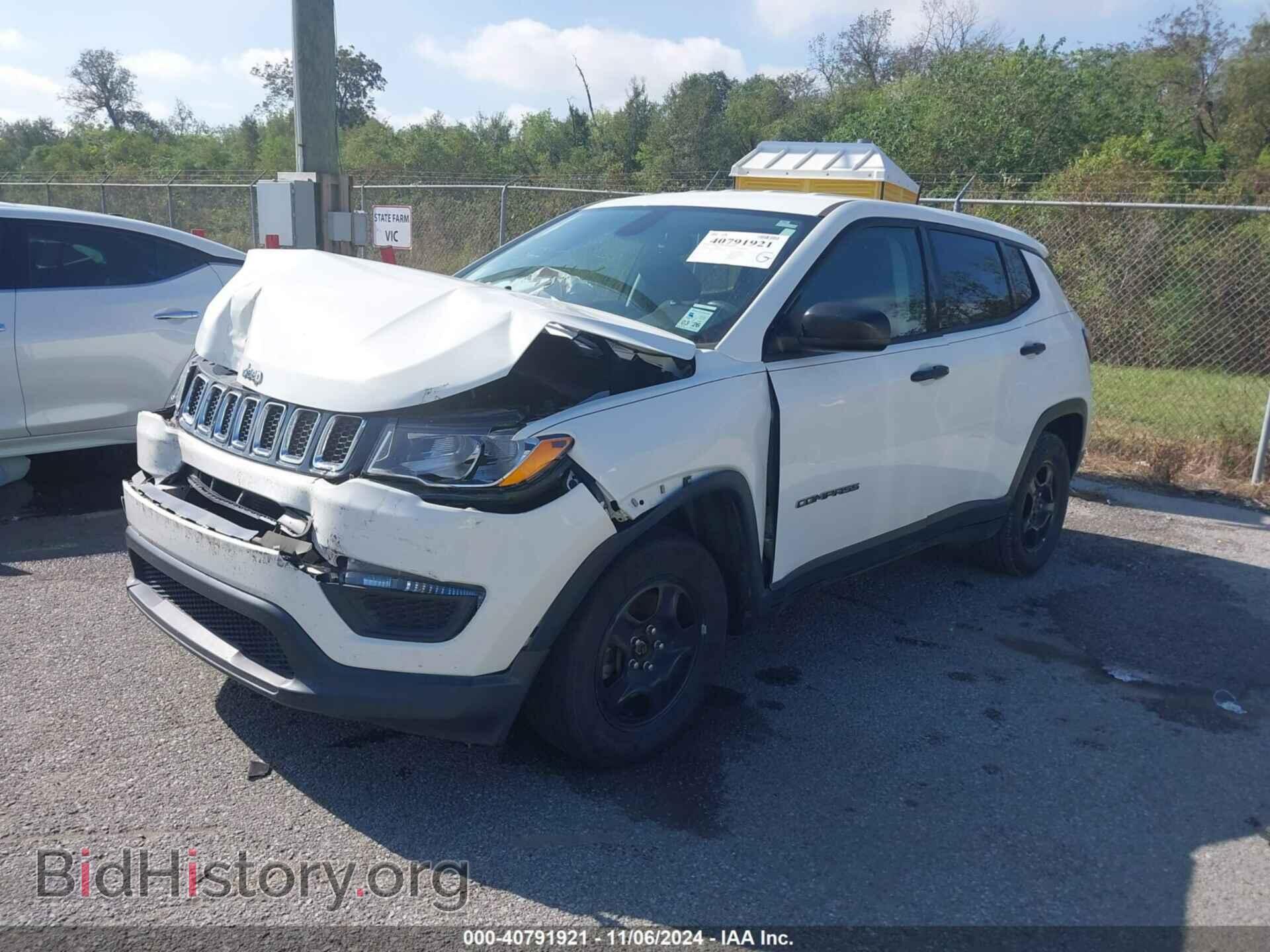 2018 JEEP COMPASS - VIN: 3C4NJCAB5JT263304 - Фото 2