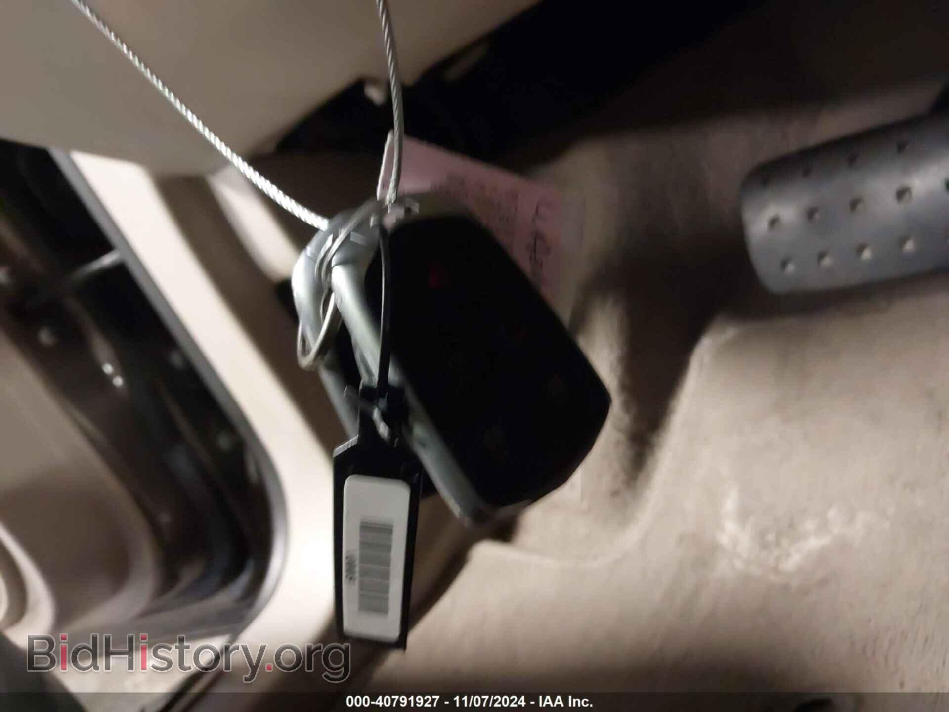 2016 CADILLAC SRX - VIN: 3GYFNCE33GS543128 - Photo 11