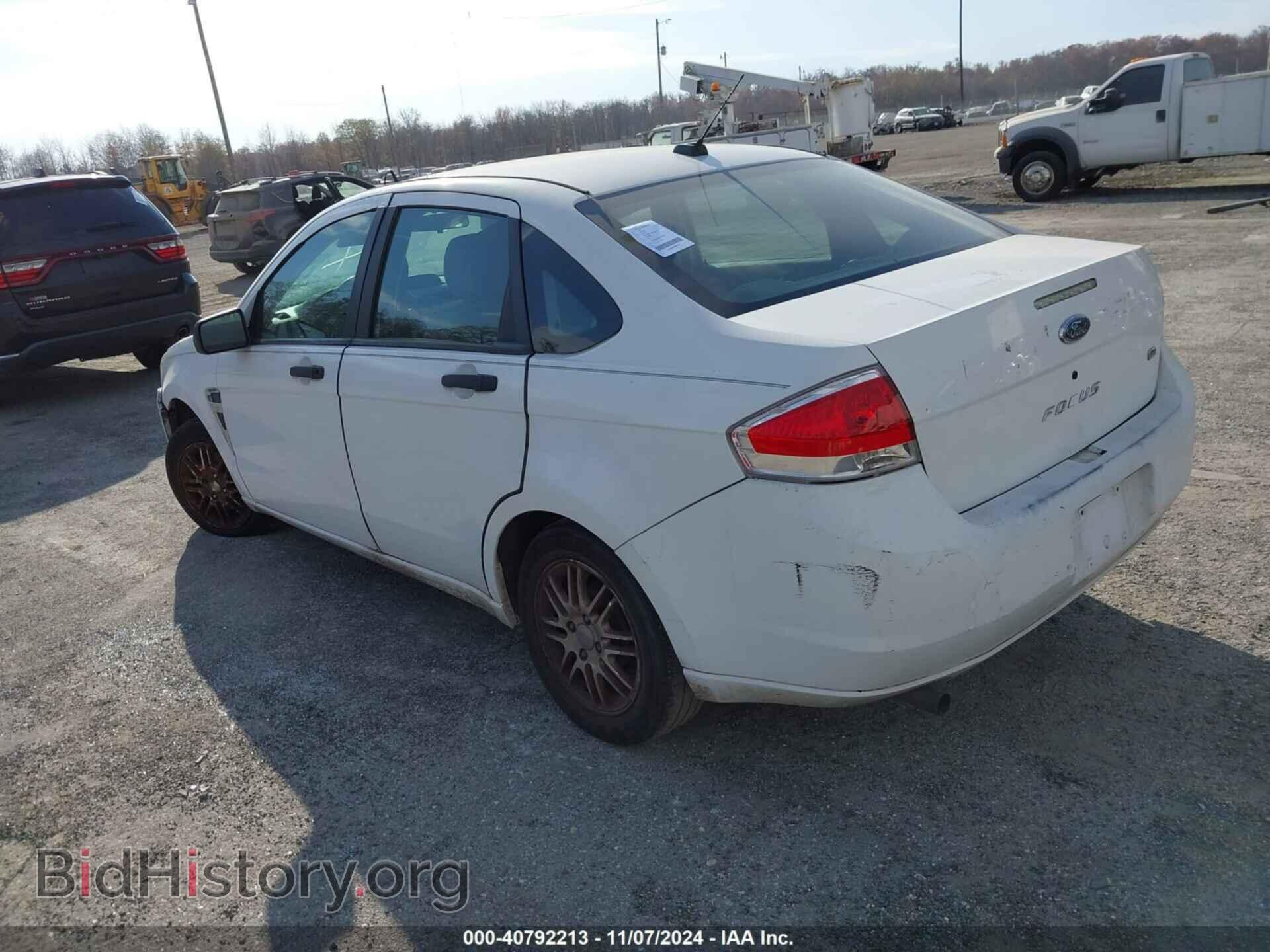 2008 FORD FOCUS - VIN: 1FAHP35N78W110014 - Фото 3