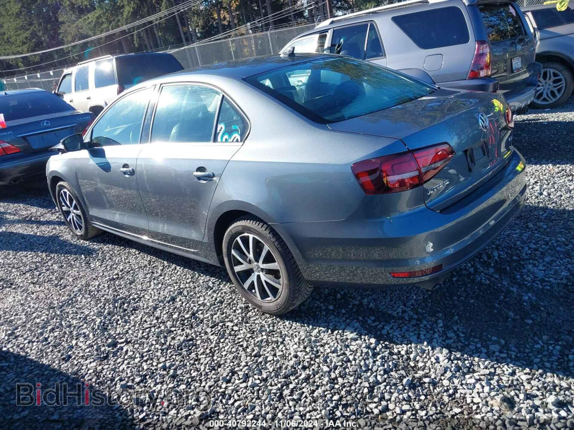 2017 VOLKSWAGEN JETTA - VIN: 3VWDB7AJ9HM238429 - Фото 3