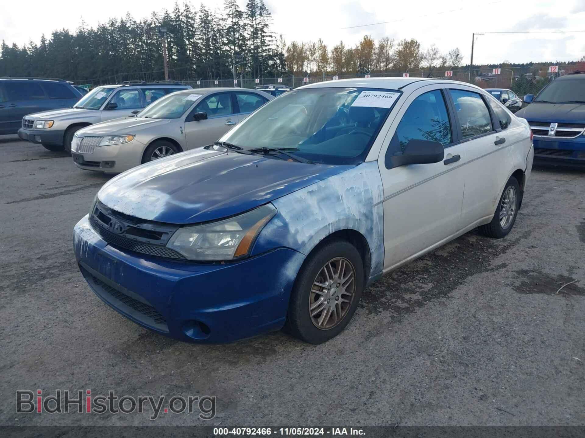 2009 FORD FOCUS - VIN: 1FAHP35N29W117342 - Фото 2