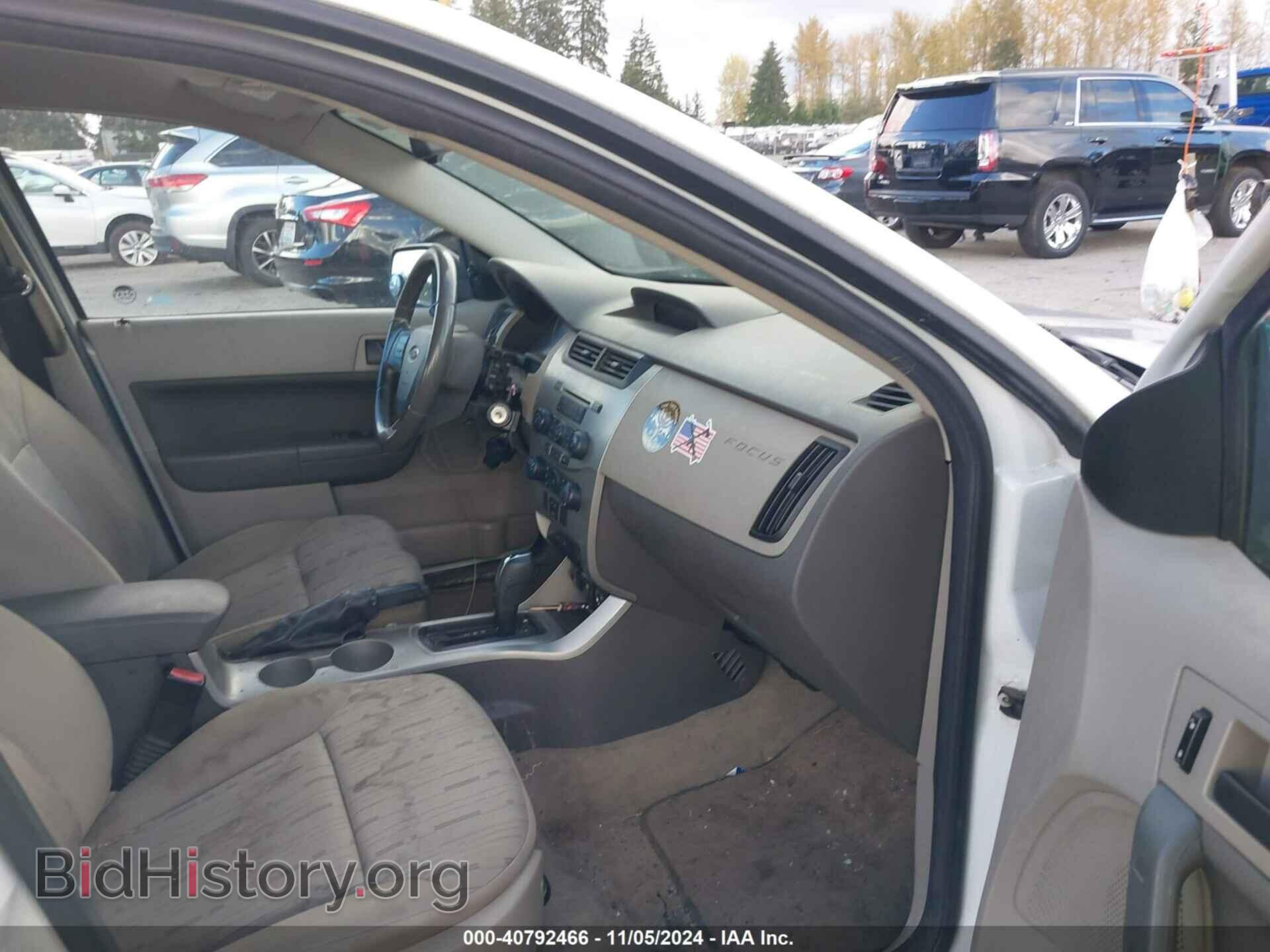 2009 FORD FOCUS - VIN: 1FAHP35N29W117342 - Фото 5