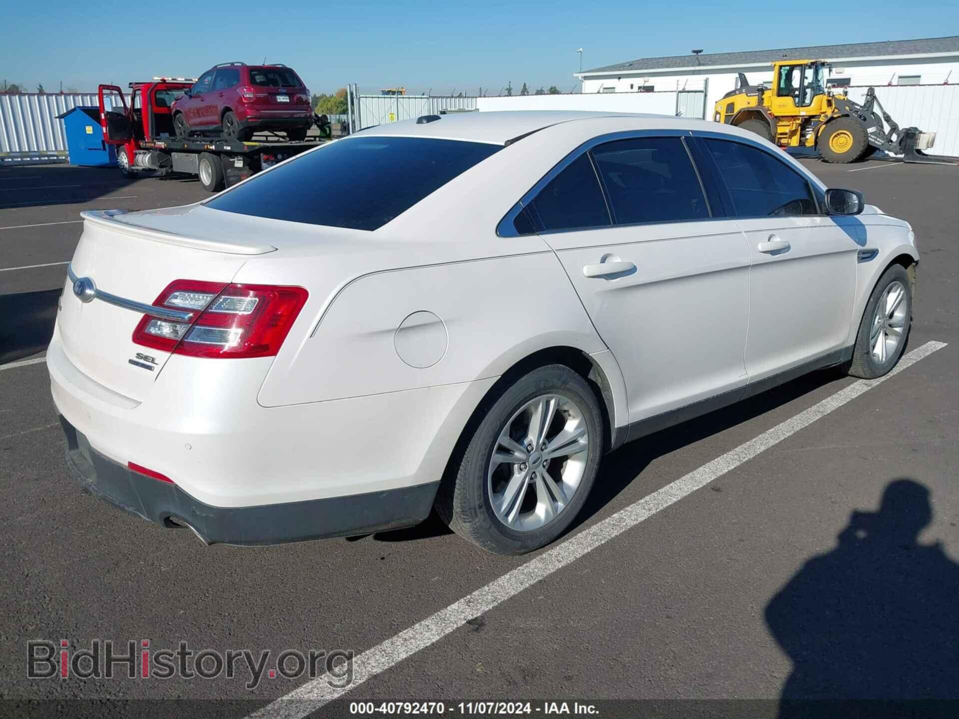 2016 FORD TAURUS - VIN: 1FAHP2E88GG142743 - Фото 4