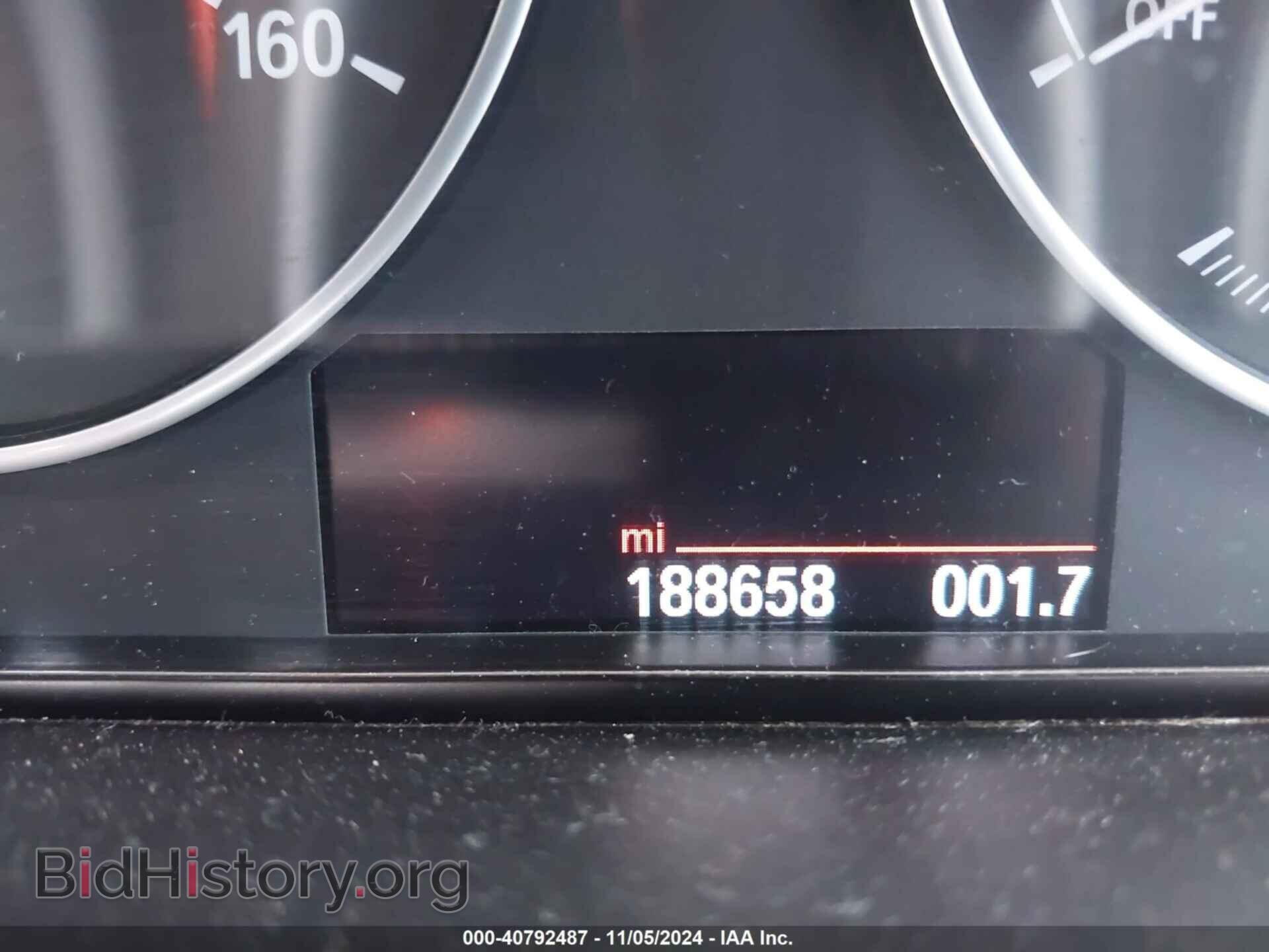 2017 BMW 320I - VIN: WBA8E5G58HNU41468 - Фото 7