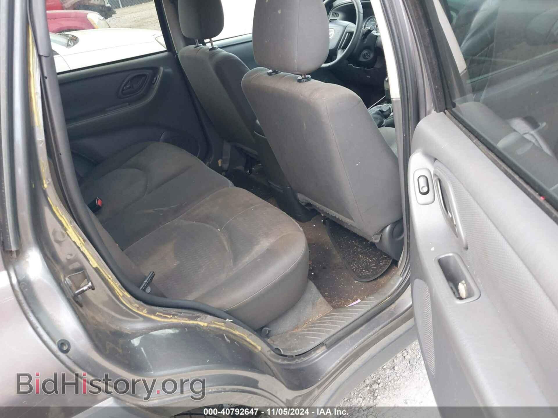 2005 MAZDA TRIBUTE - VIN: 4F2YZ02Z35KM06368 - Фото 8