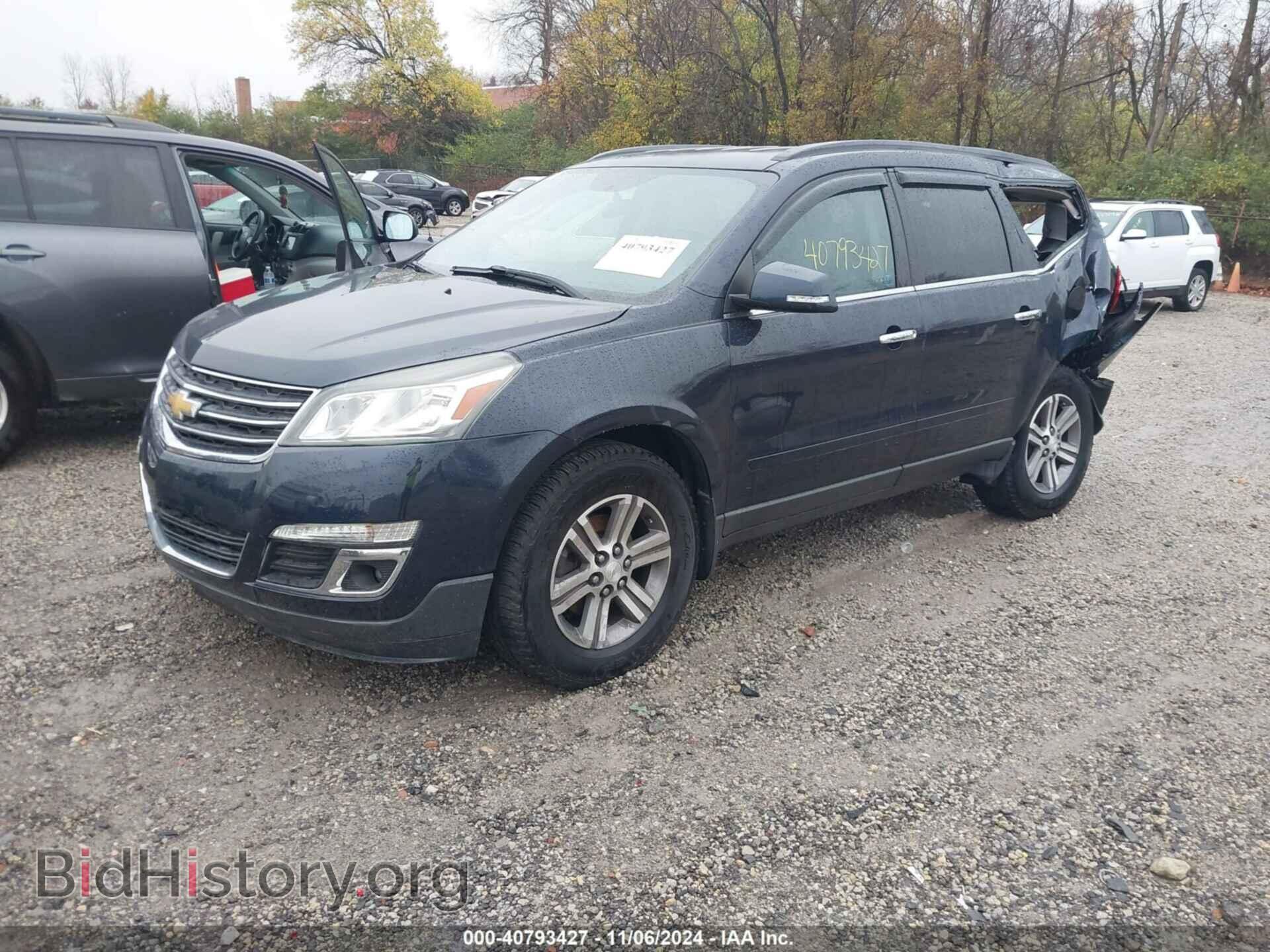 2017 CHEVROLET TRAVERSE - VIN: 1GNKVGKD7HJ165995 - Фото 2
