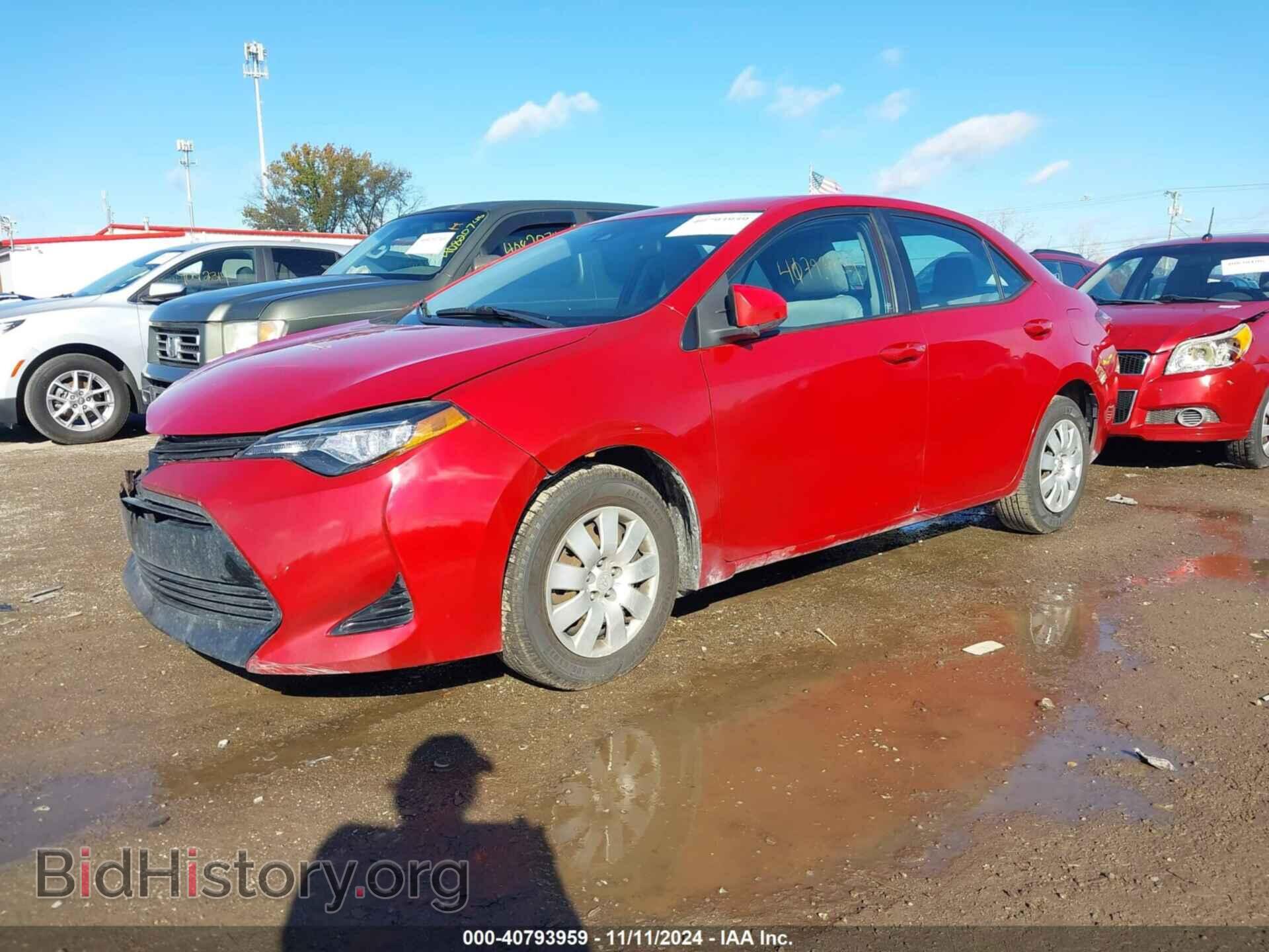 2017 TOYOTA COROLLA - VIN: 2T1BURHEXHC775845 - Фото 2