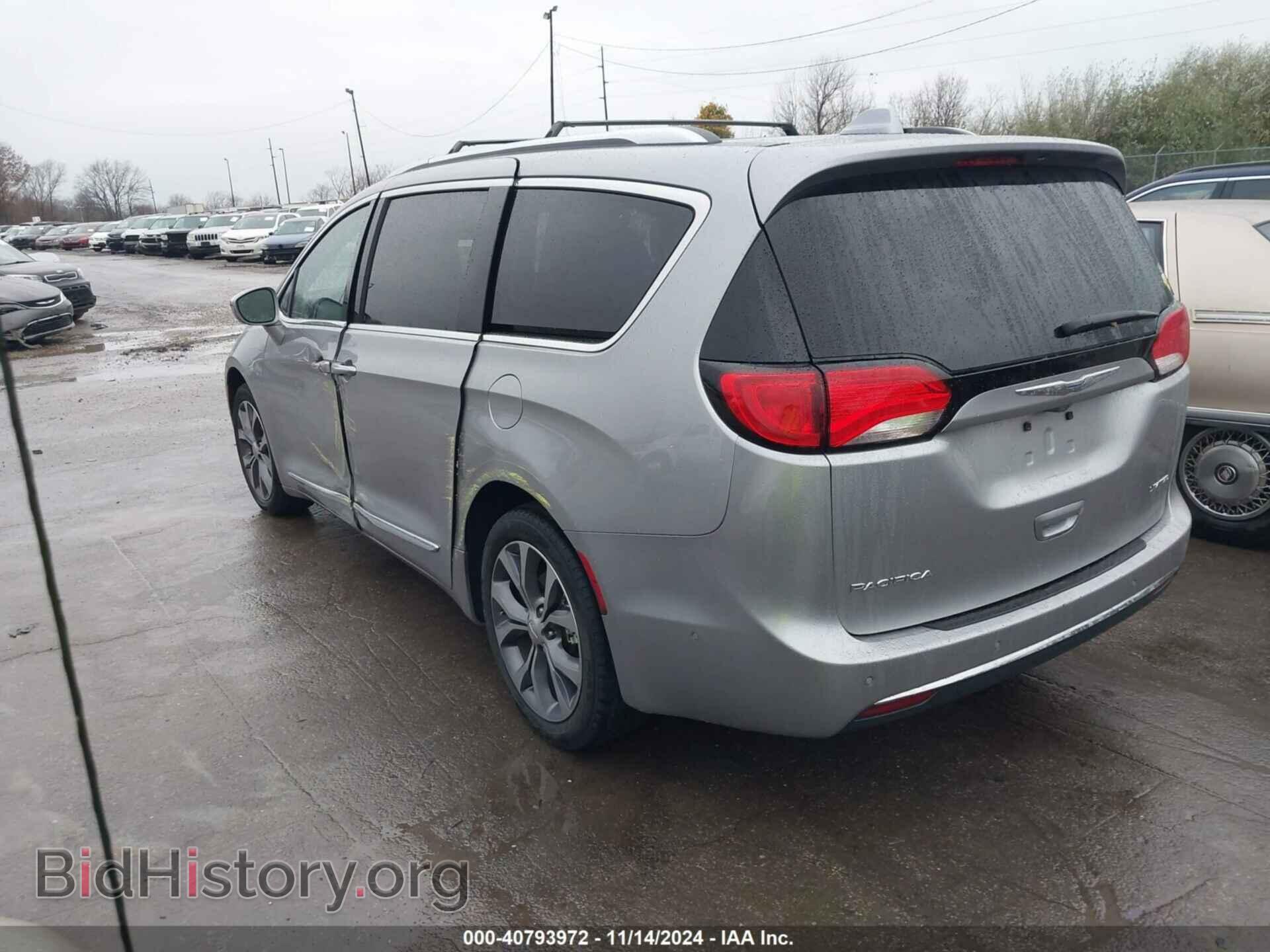 2017 CHRYSLER PACIFICA - VIN: 2C4RC1GG6HR744646 - Фото 3
