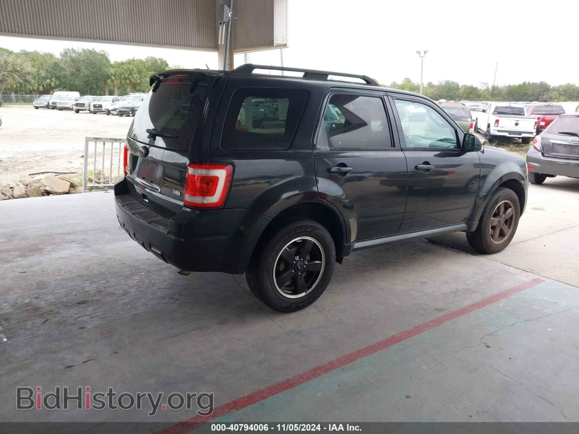2011 FORD ESCAPE - VIN: 1FMCU0DG0BKA60694 - Photo 4