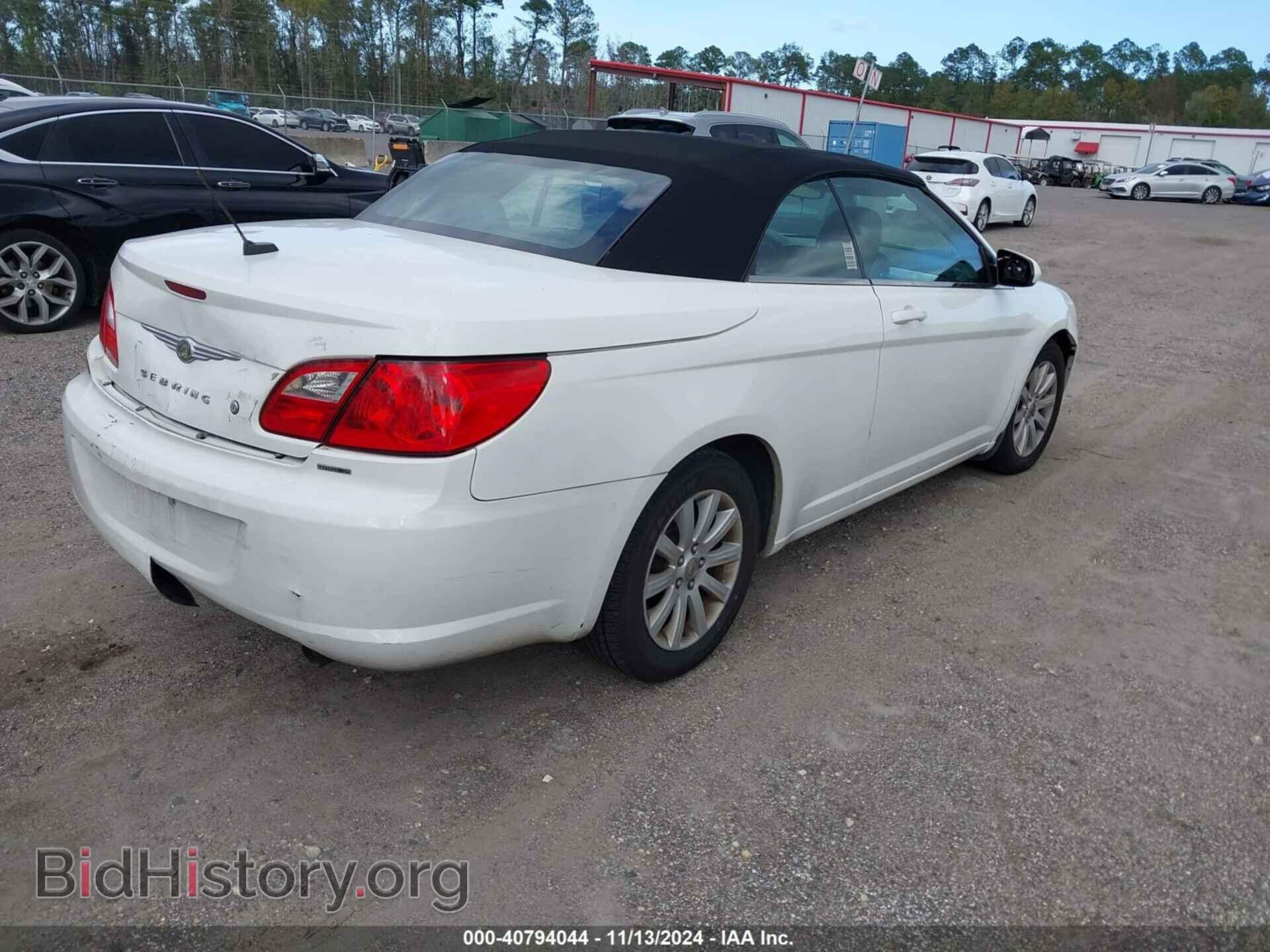 2010 CHRYSLER SEBRING - VIN: 1C3BC5ED6AN219319 - Фото 4