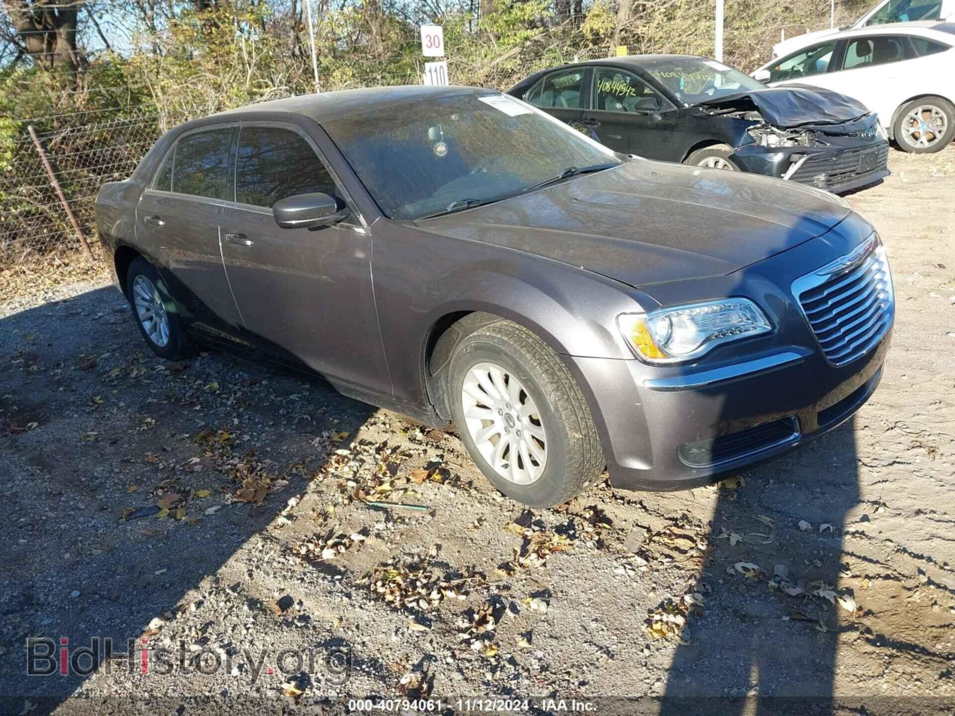 Фотография 2C3CCAAG5DH630706 - CHRYSLER 300 2013
