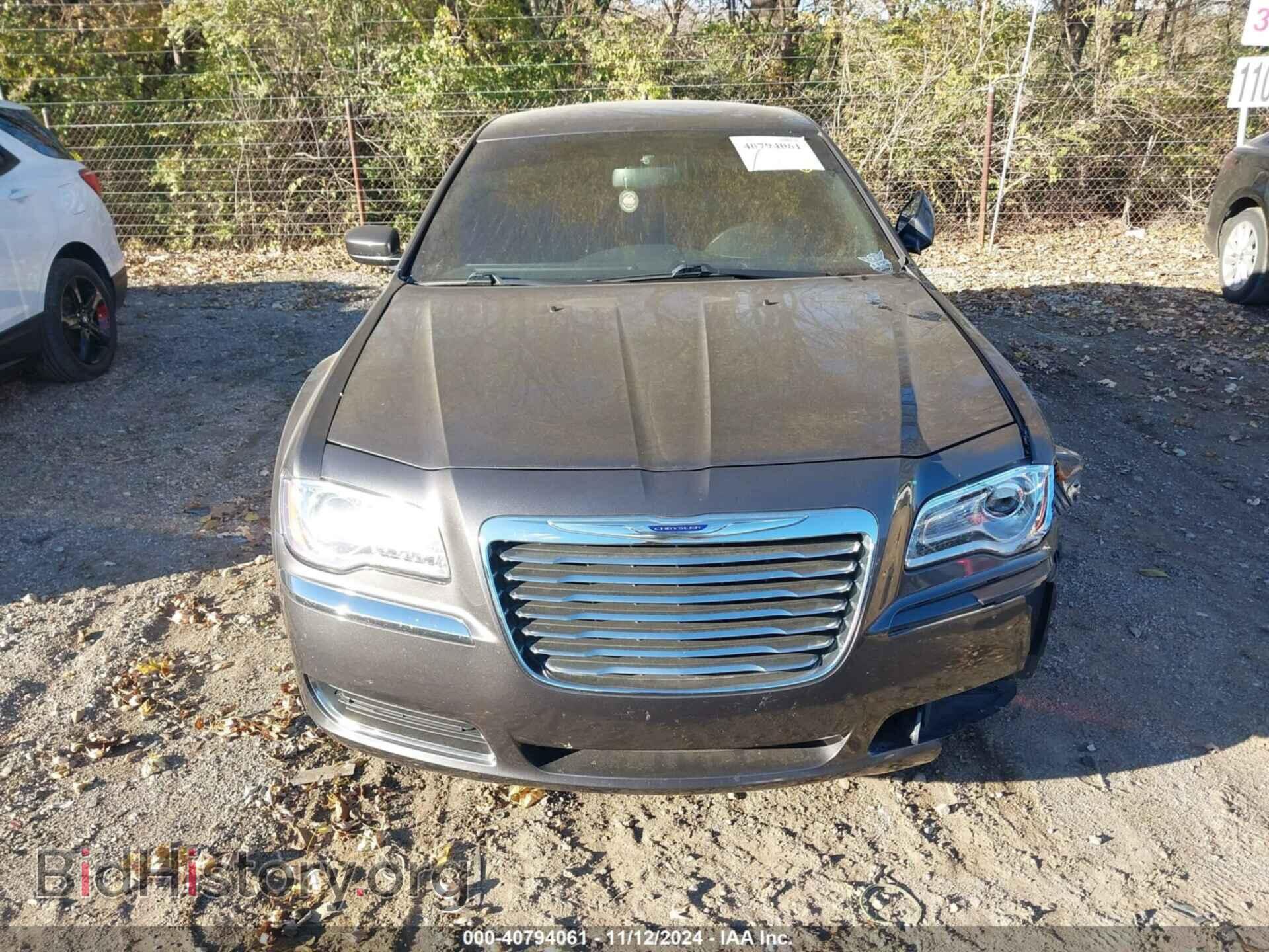 2013 CHRYSLER 300 - VIN: 2C3CCAAG5DH630706 - Фото 12