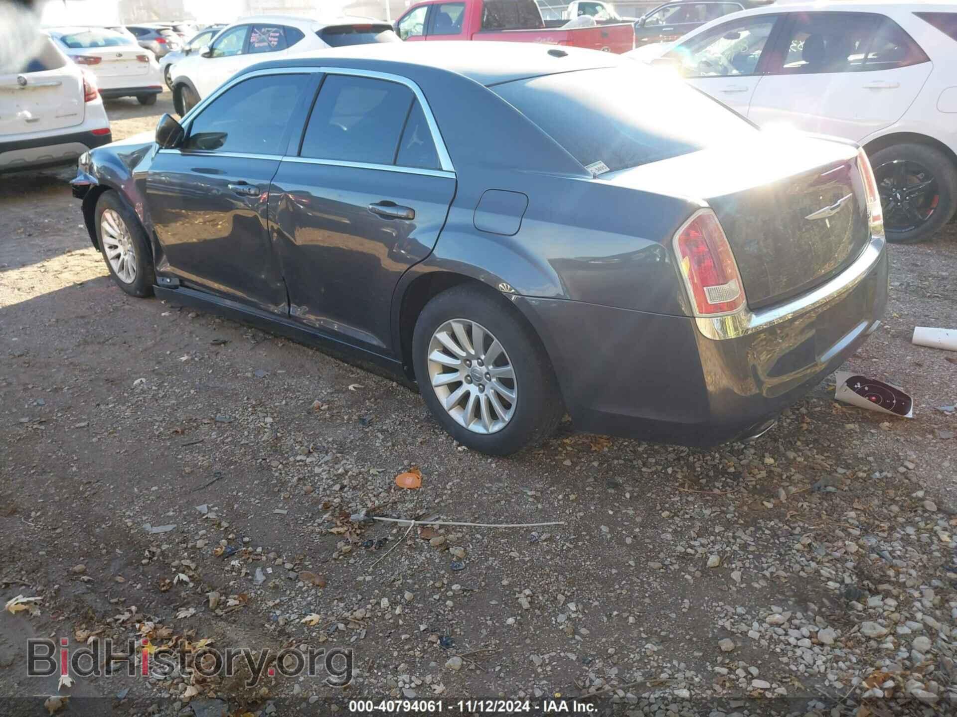 2013 CHRYSLER 300 - VIN: 2C3CCAAG5DH630706 - Фото 3