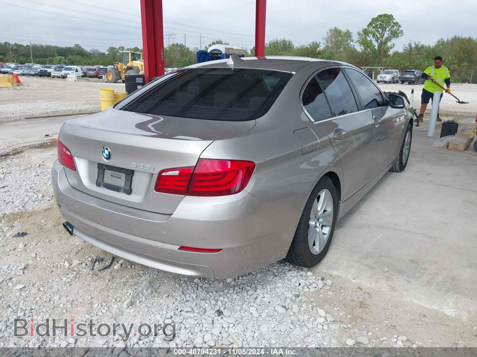 2011 BMW 528I - VIN: WBAFR1C50BC260121 - Фото 4