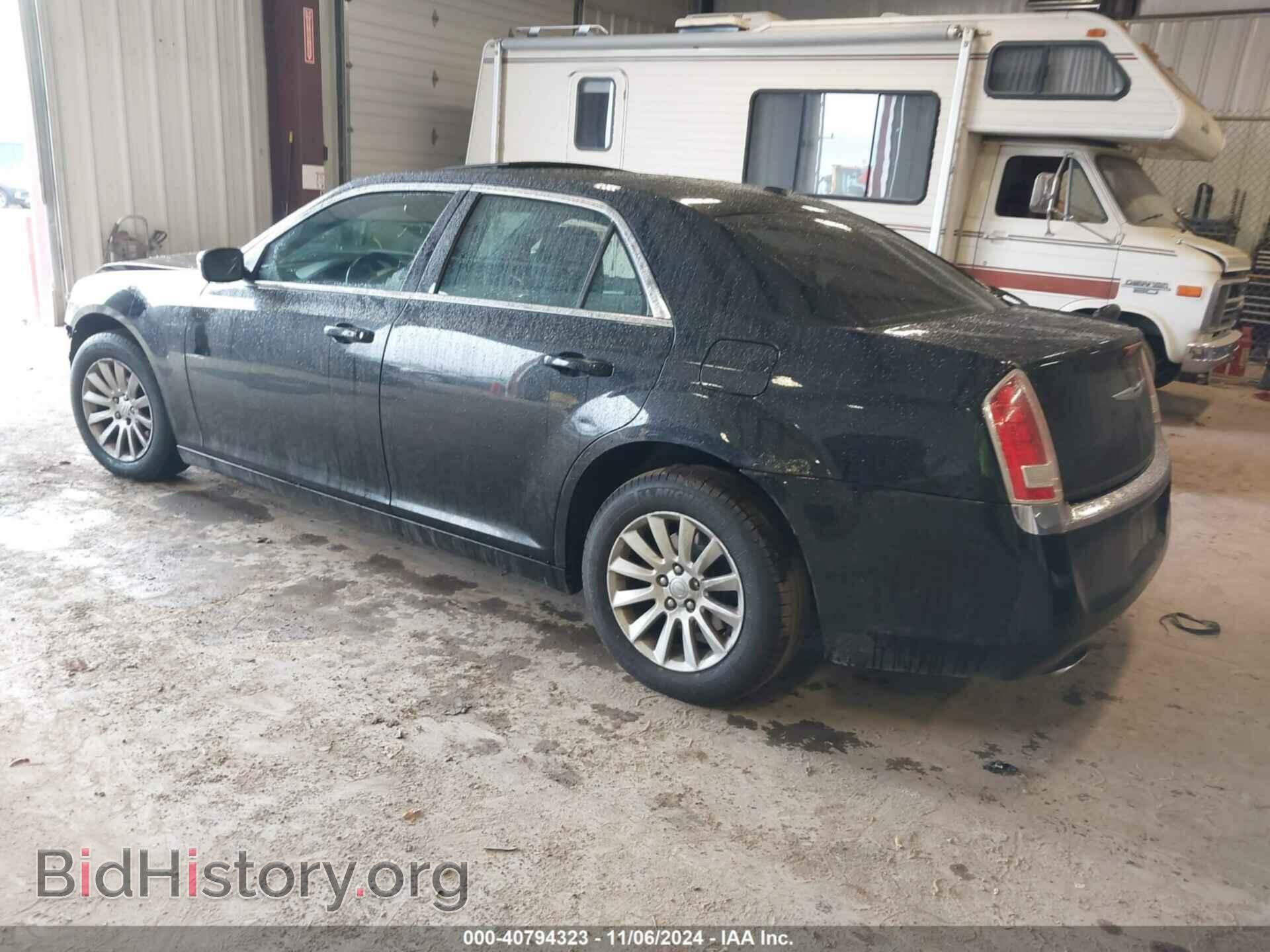 2013 CHRYSLER 300 - VIN: 2C3CCAAG2DH731721 - Фото 3