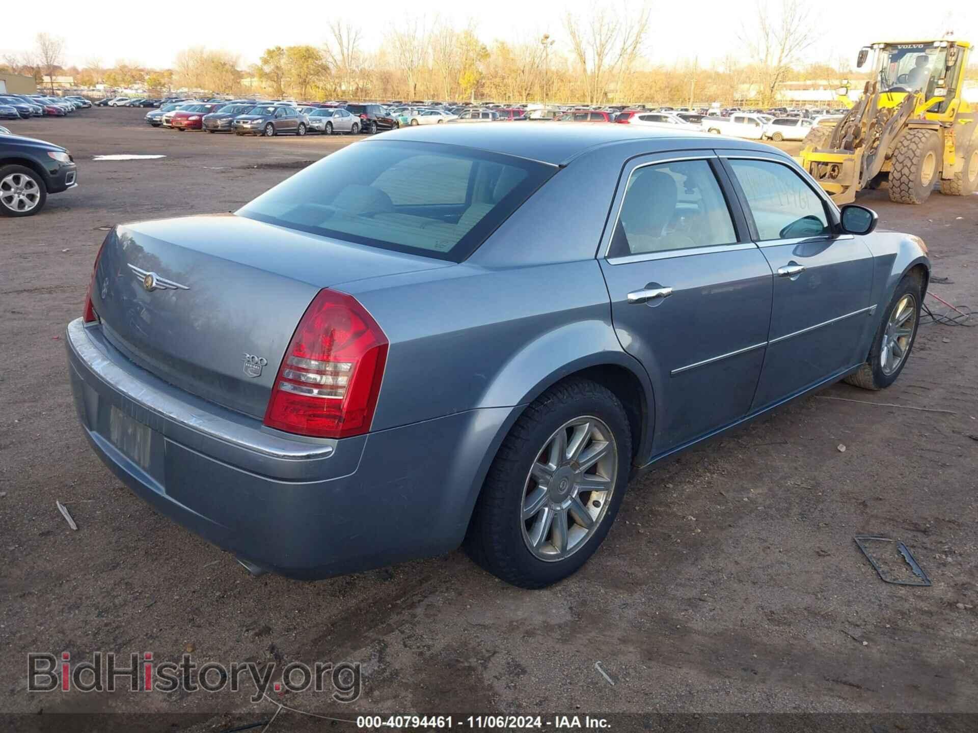 2006 CHRYSLER 300C - VIN: 2C3KA63H86H484406 - Фото 4