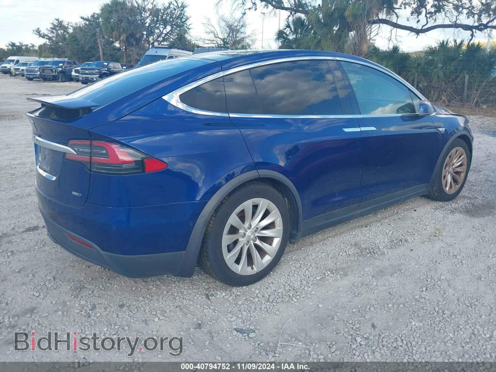 2016 TESLA MODEL X - VIN: 5YJXCAE20GF006608 - Фото 4