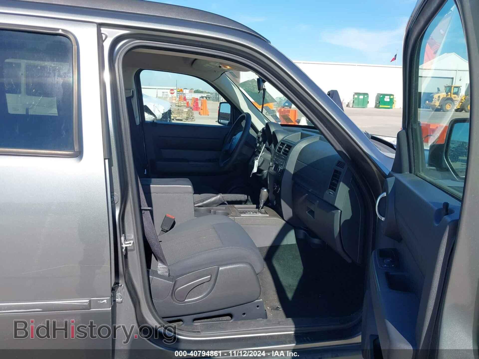 2011 DODGE NITRO - VIN: 1D4PT4GK2BW605628 - Photo 5