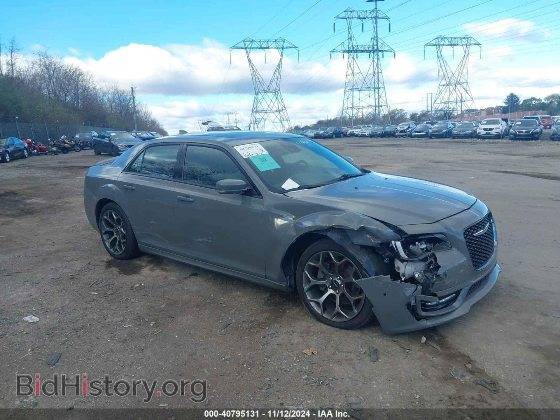 2018 CHRYSLER 300 - VIN: 2C3CCABT6JH177798 - Фото 18