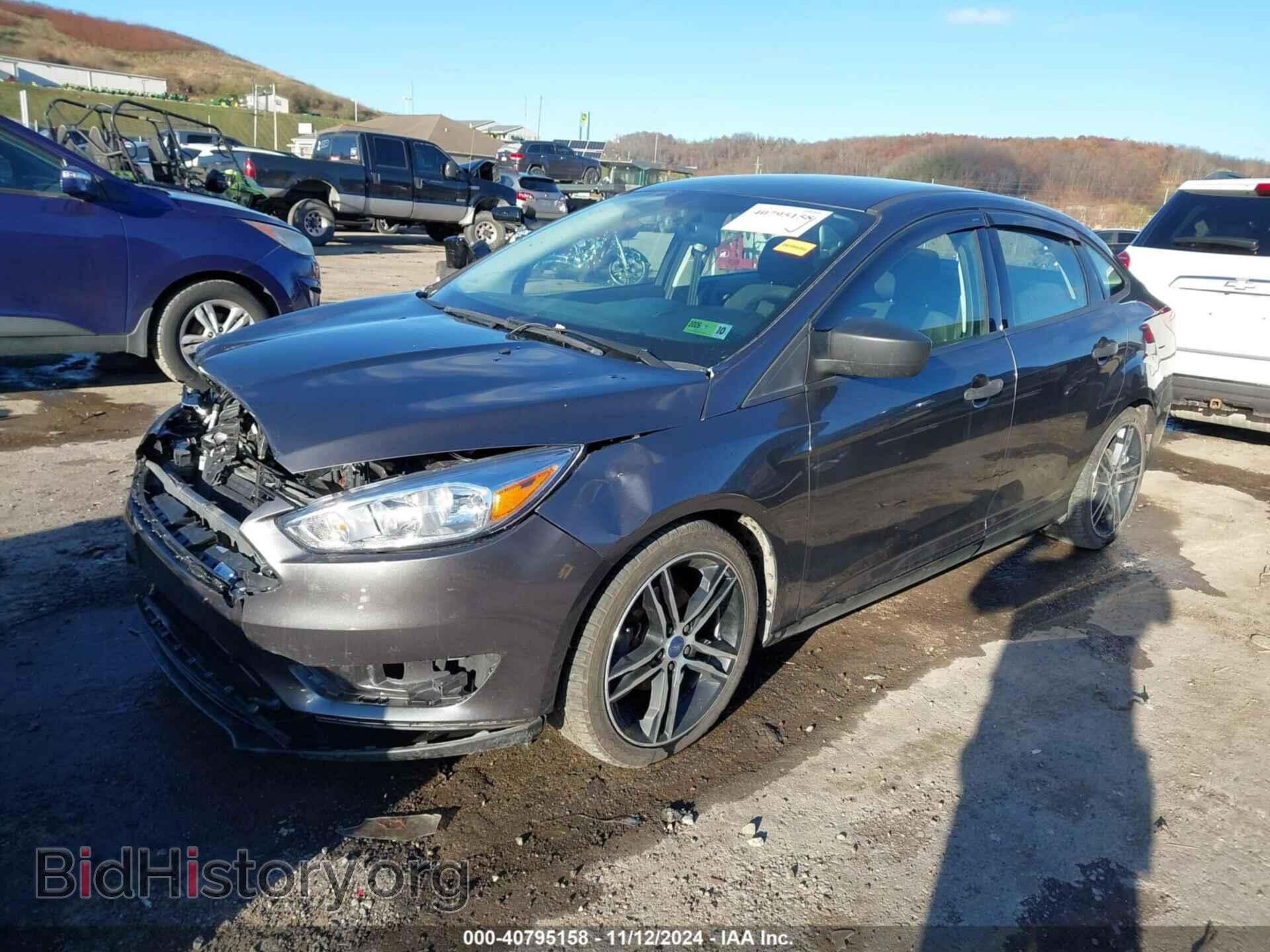 2018 FORD FOCUS - VIN: 1FADP3E23JL235281 - Фото 2