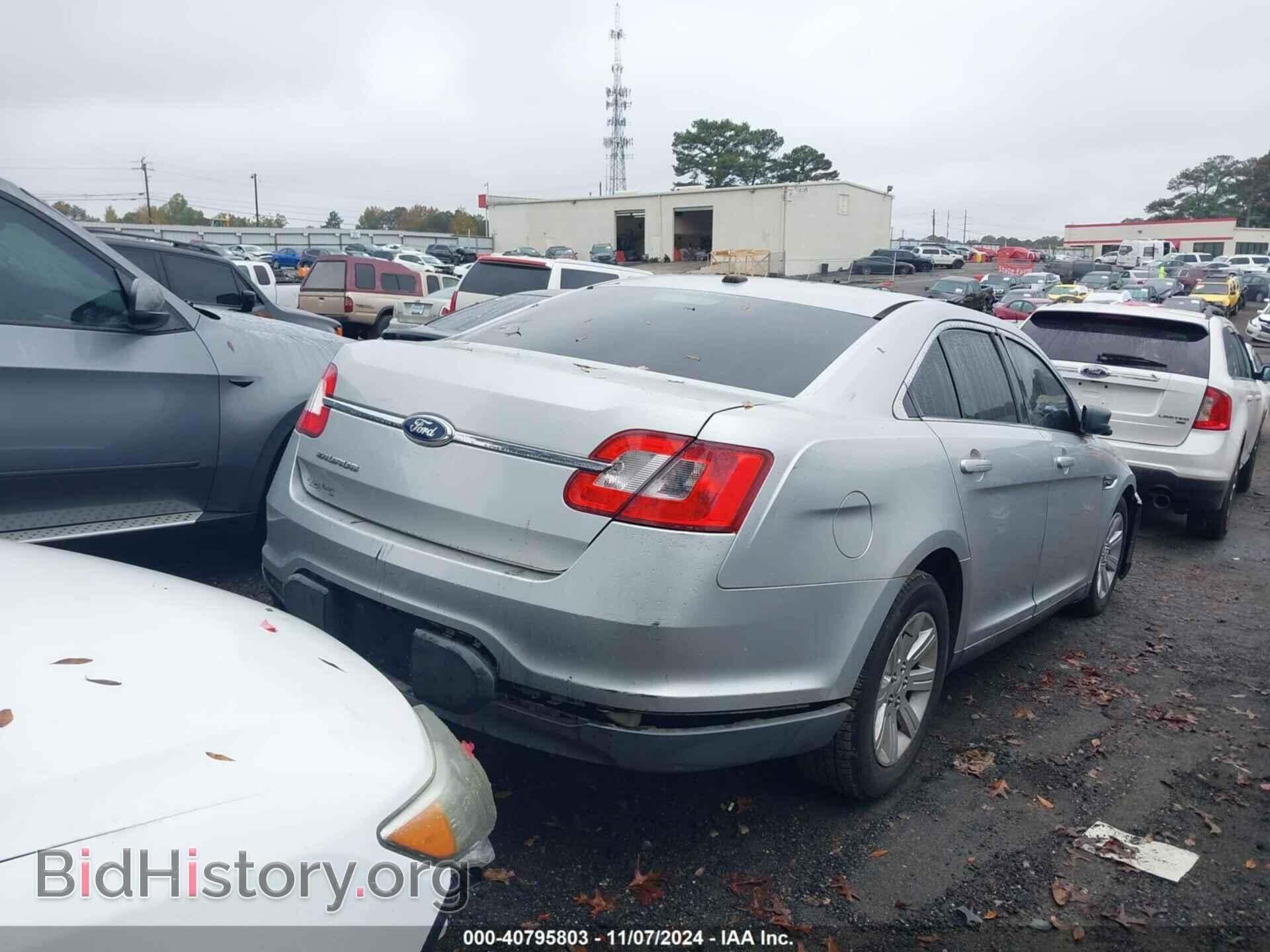 2011 FORD TAURUS - VIN: 1FAHP2DW2BG144867 - Photo 4