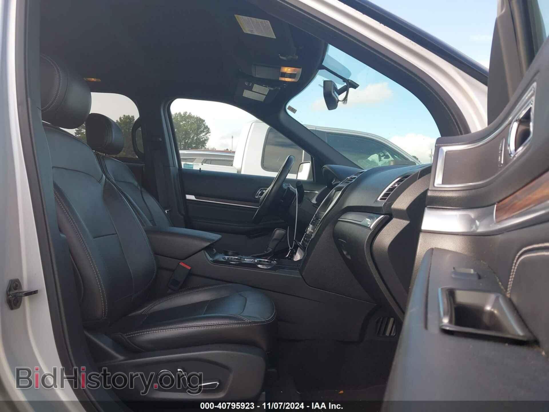 2017 FORD EXPLORER - VIN: 1FM5K7F81HGB80609 - Фото 5