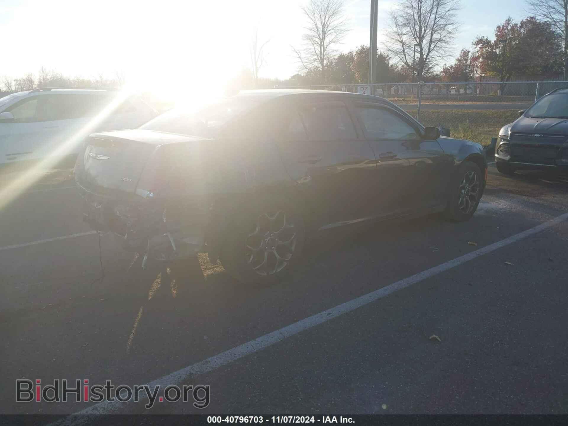 2015 CHRYSLER 300 - VIN: 2C3CCAGG0FH808922 - Фото 4