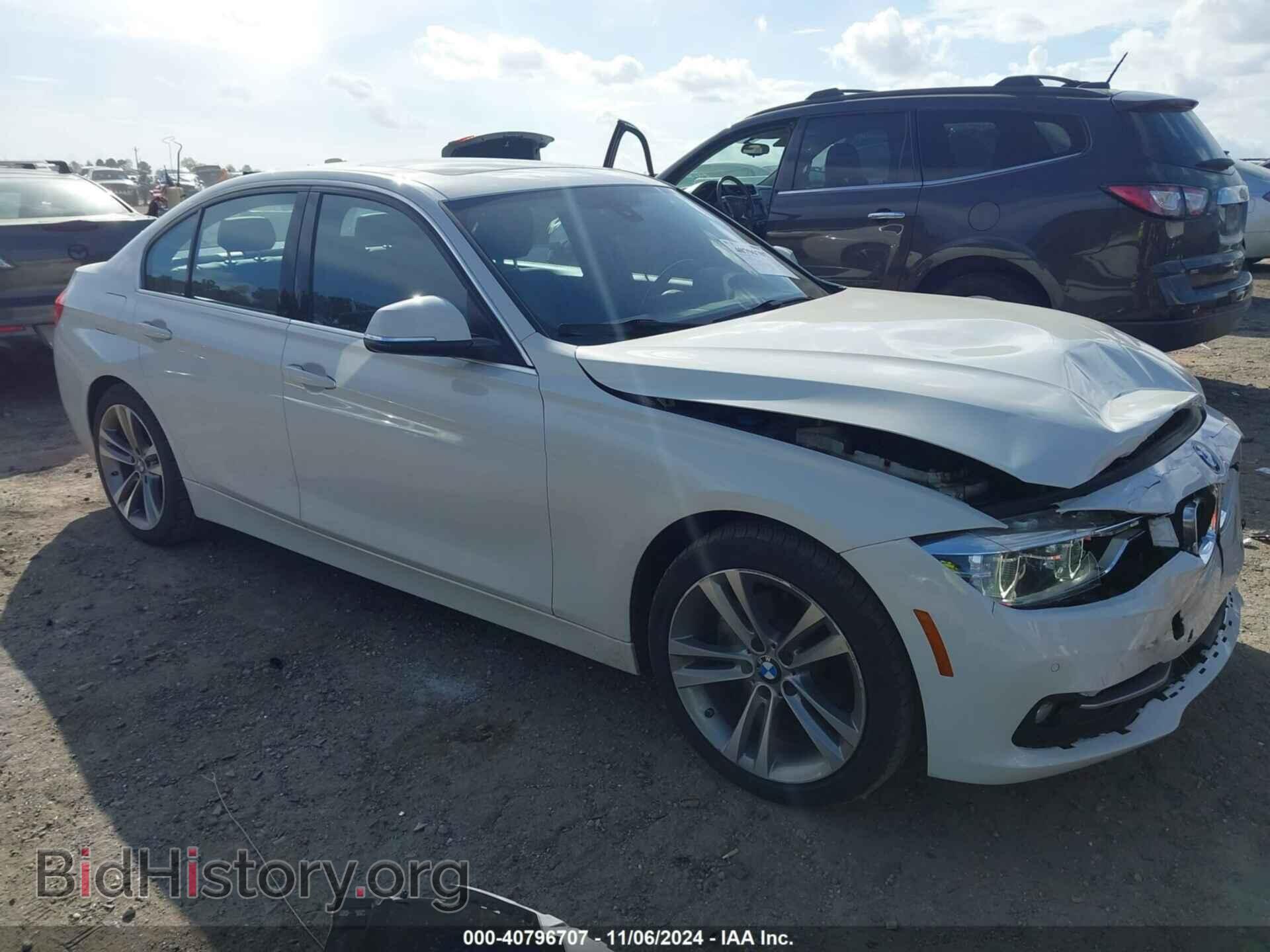 Фотография WBA8B9G30HNU56514 - BMW 330I 2017
