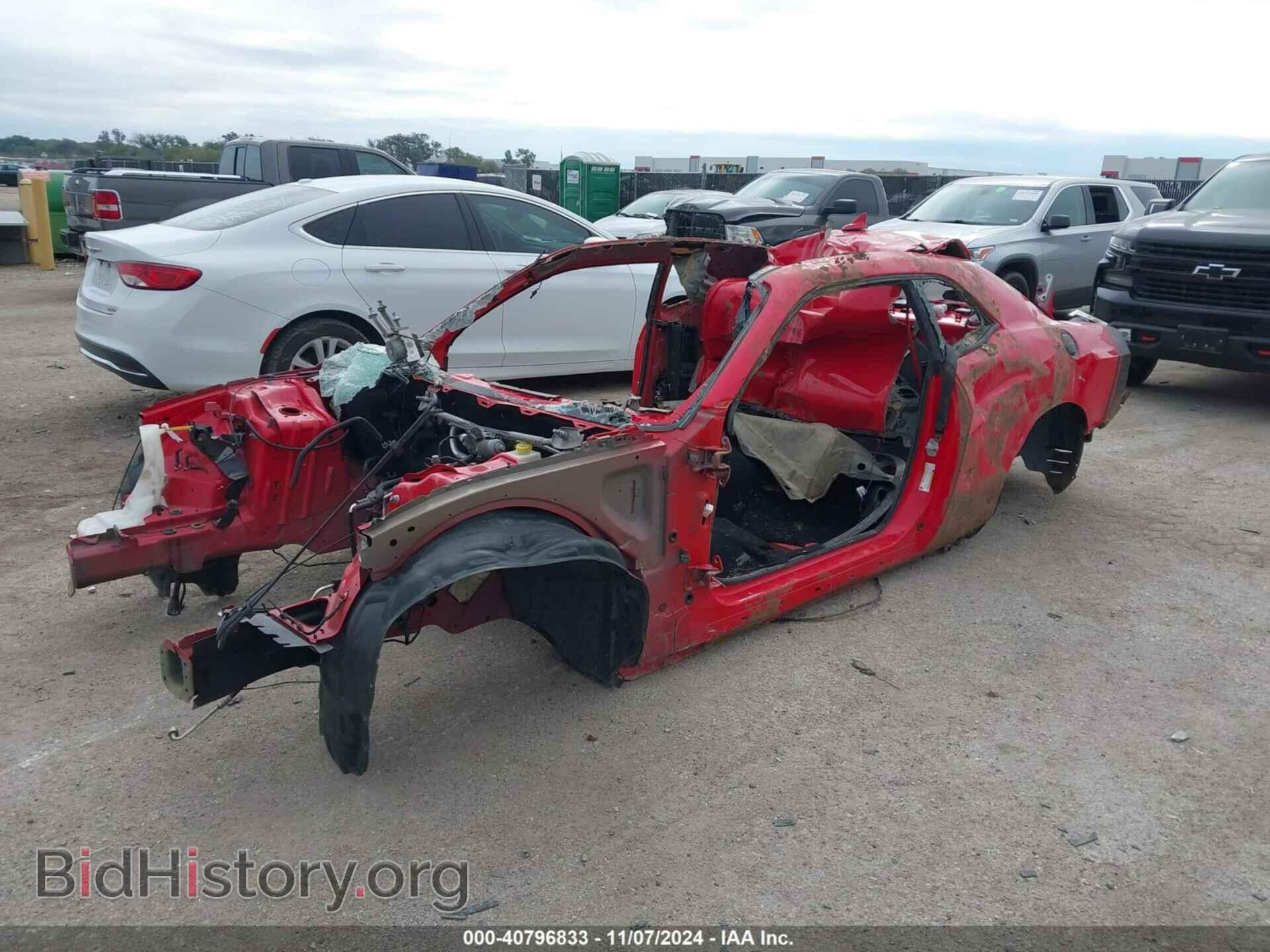 2019 DODGE CHALLENGER - VIN: 2C3CDZFJ4KH587392 - Фото 2