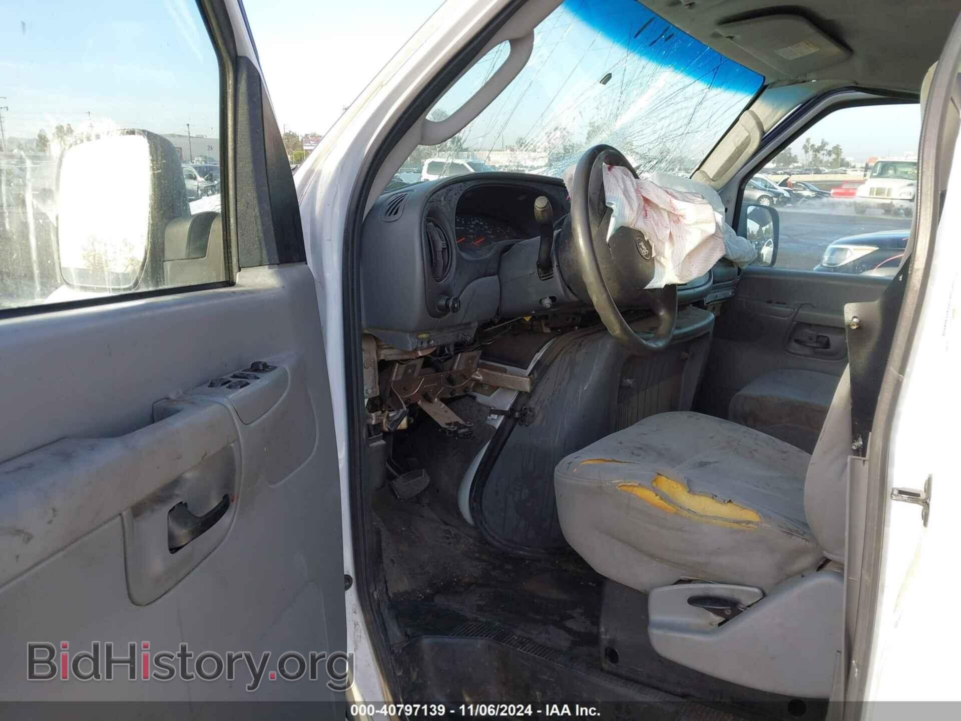 2008 FORD E-250 - VIN: 1FTNE24W08DB33363 - Фото 5