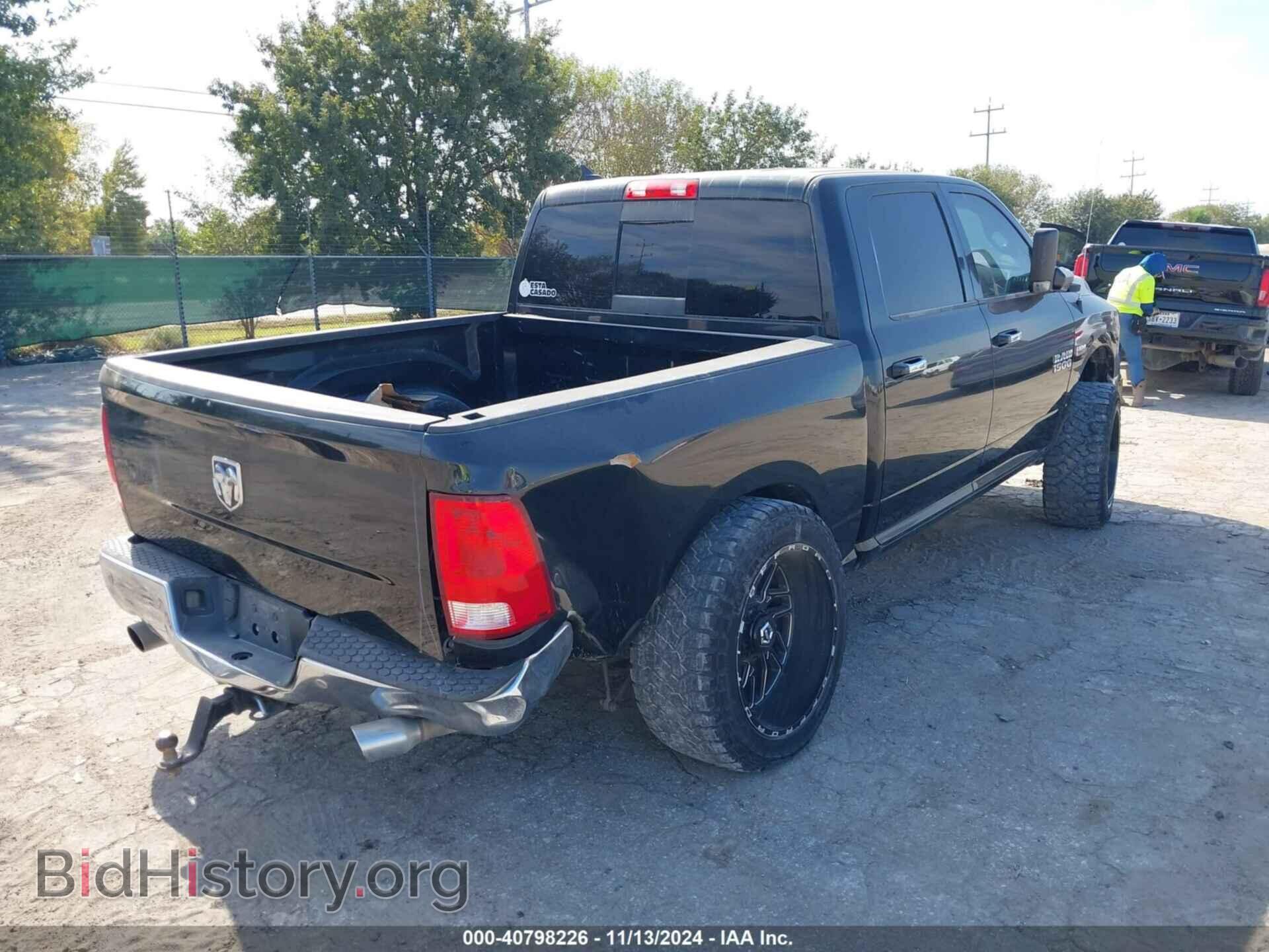 2016 RAM 1500 - VIN: 1C6RR6LT0GS136432 - Фото 4